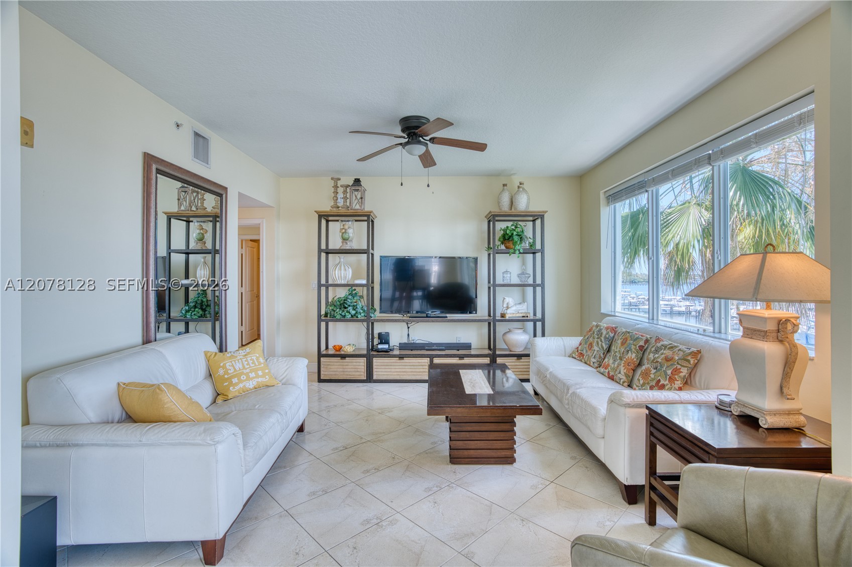 815 NW Flagler Ave #305, Stuart FL 34994