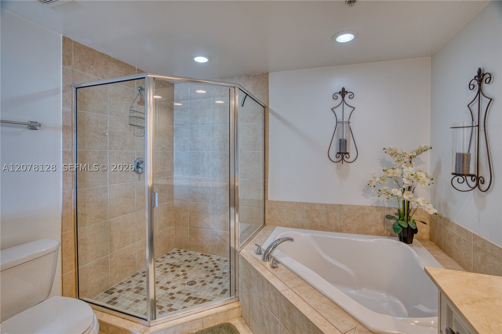 815 NW Flagler Ave #305, Stuart FL 34994