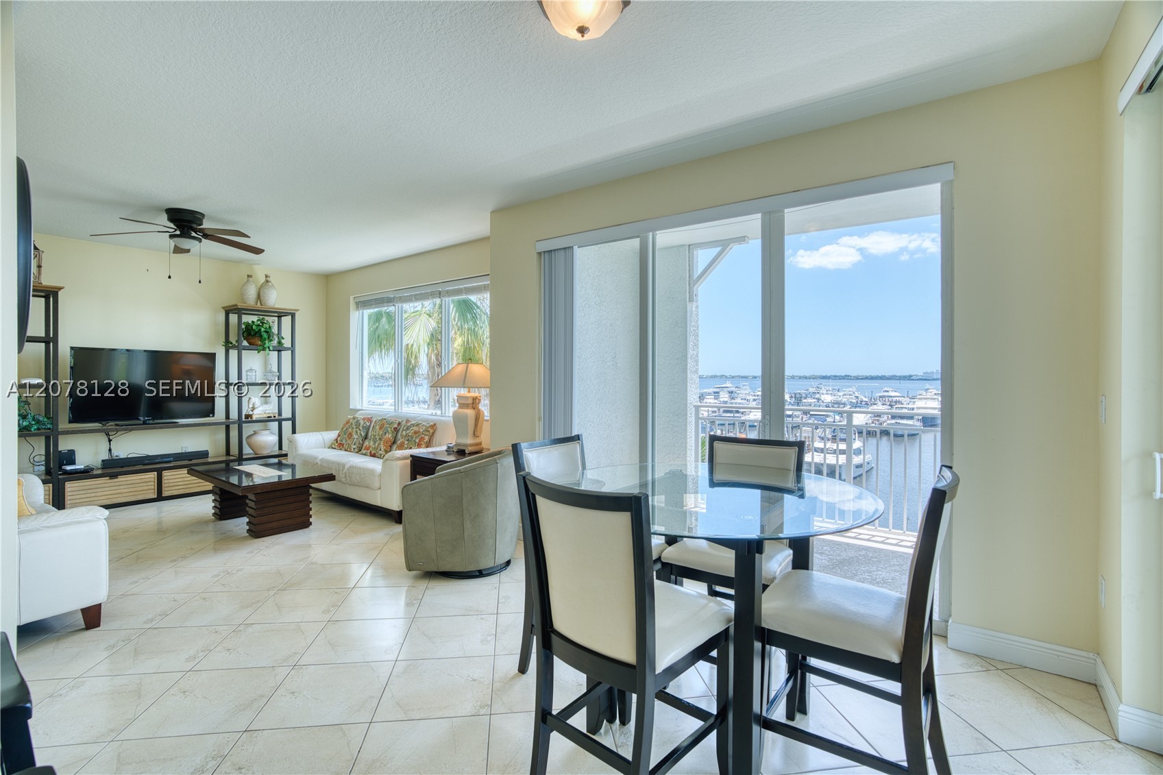 815 NW Flagler Ave #305, Stuart FL 34994