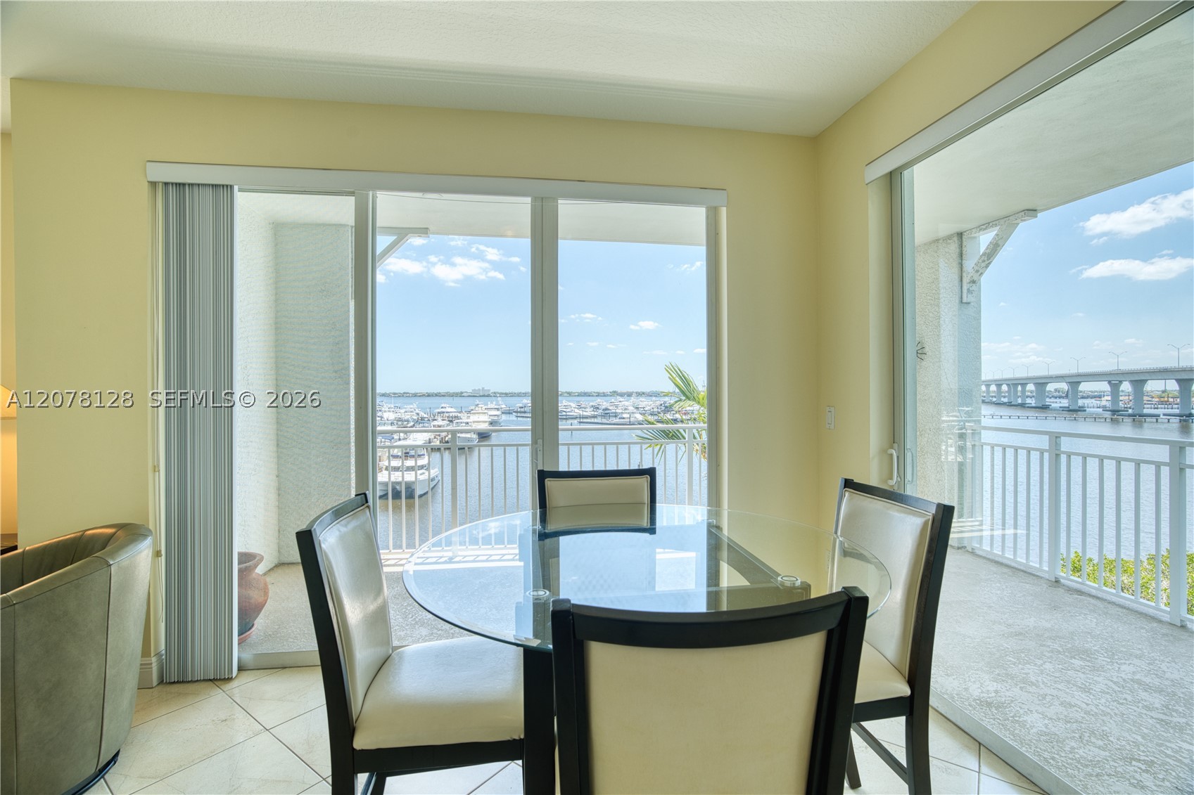 815 NW Flagler Ave #305, Stuart FL 34994