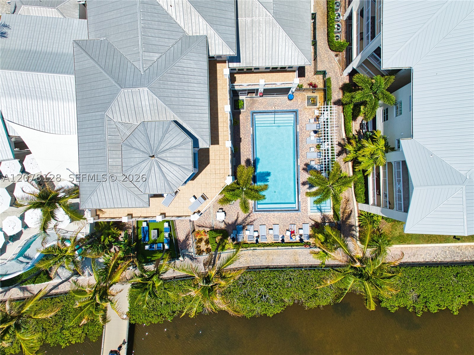 815 NW Flagler Ave #305, Stuart FL 34994