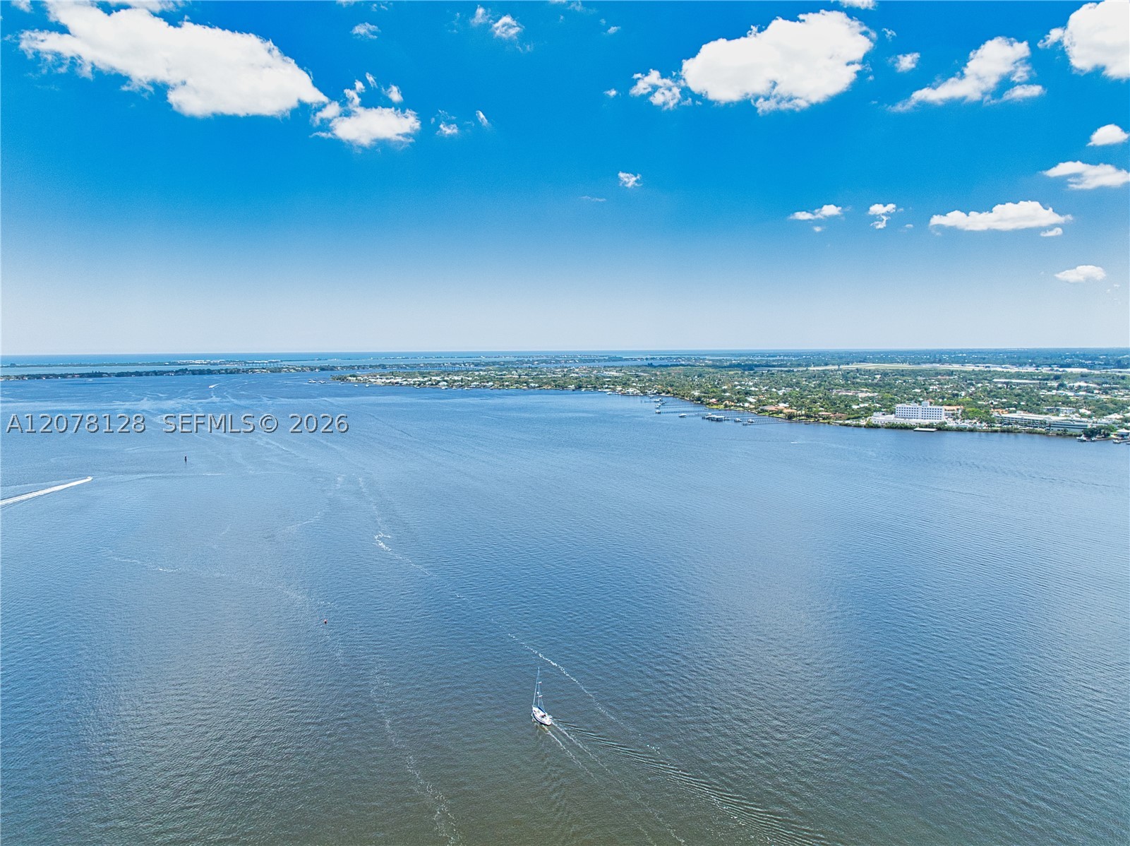 815 NW Flagler Ave #305, Stuart FL 34994