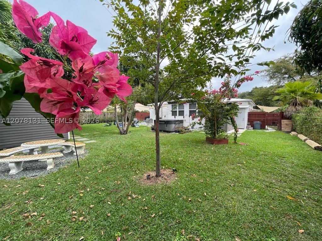 1545 NE 138th St, North Miami FL 33161