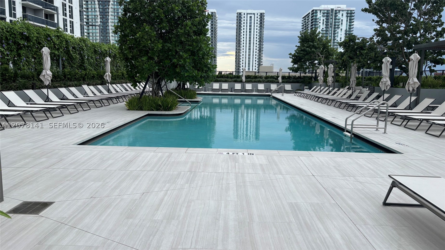 1400 Biscayne Blvd #2106, Miami FL 33132