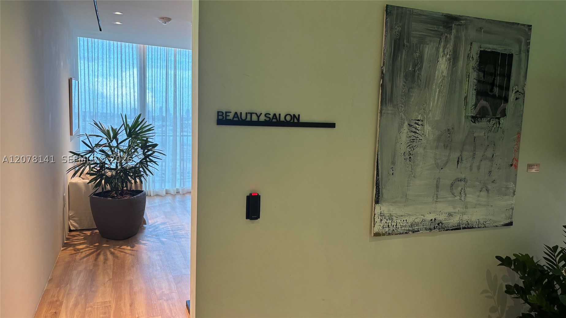 1400 Biscayne Blvd #2106, Miami FL 33132