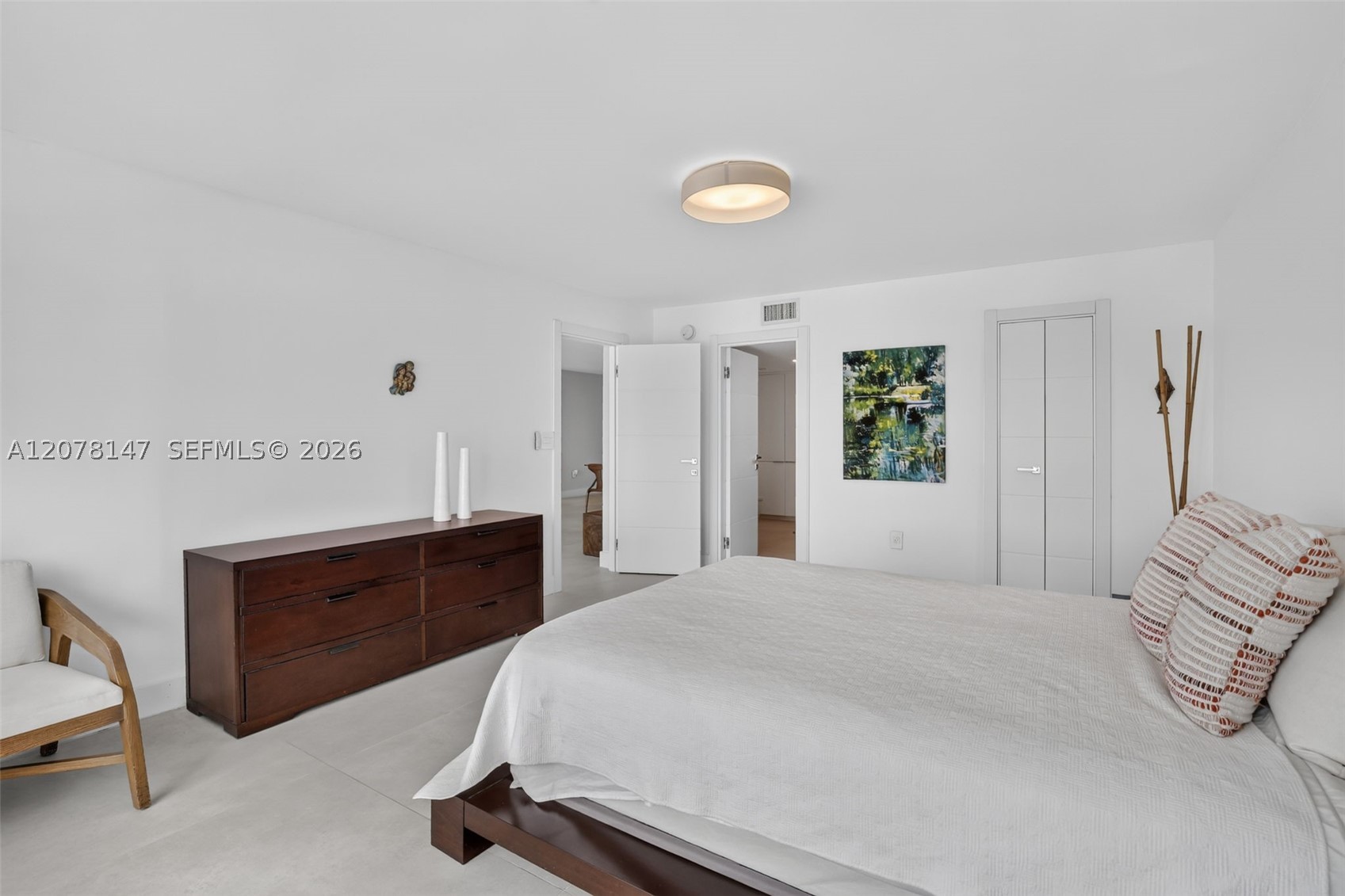 200 Golden Isles Dr #306, Hallandale Beach FL 33009