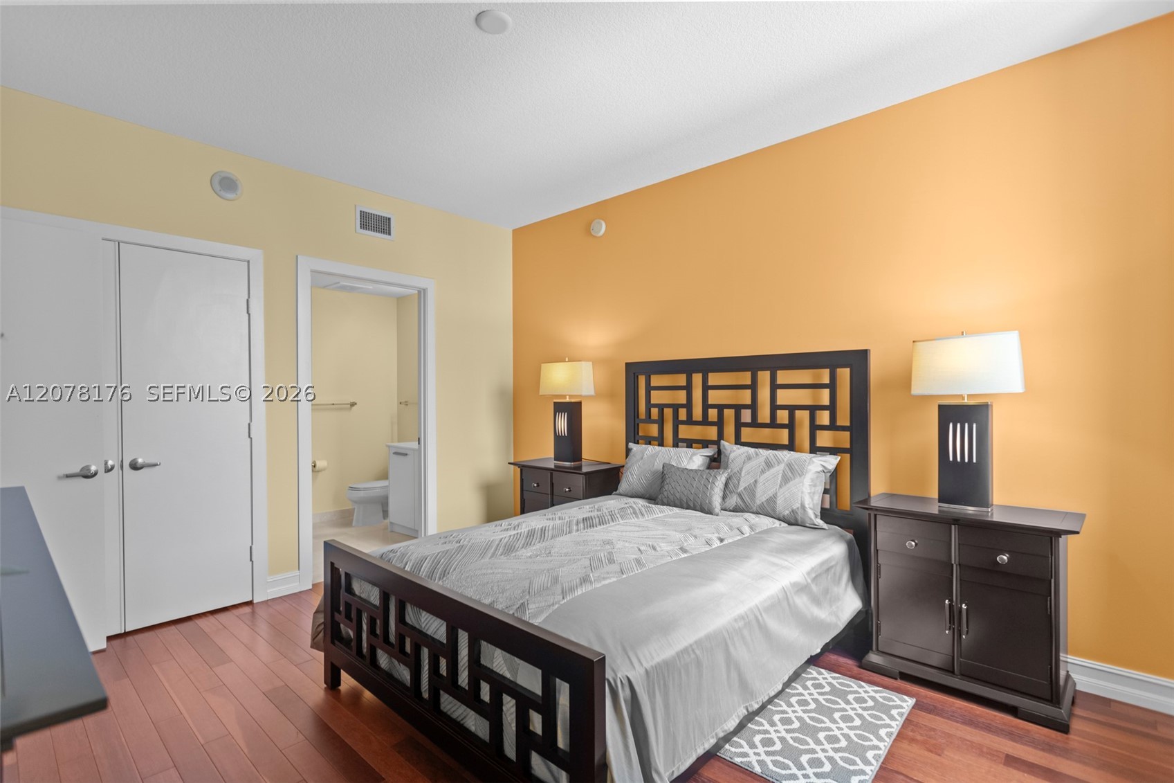 1060 Brickell Ave #2601, Miami FL 33131