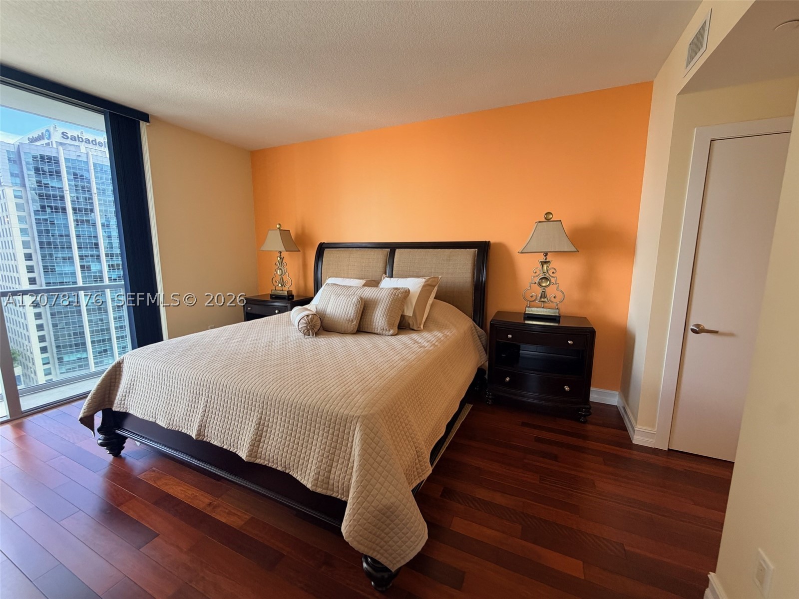 1060 Brickell Ave #2601, Miami FL 33131