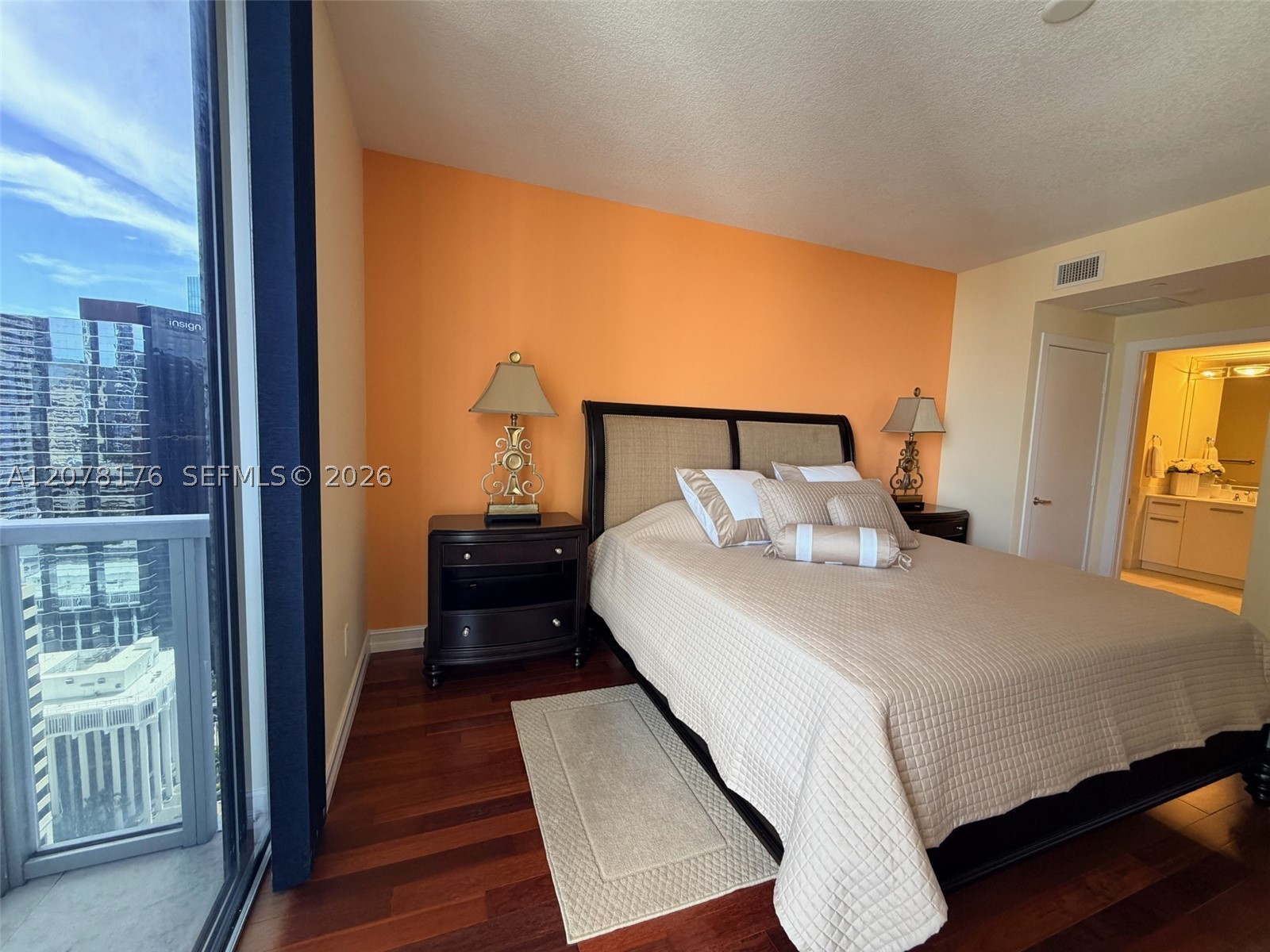 1060 Brickell Ave #2601, Miami FL 33131