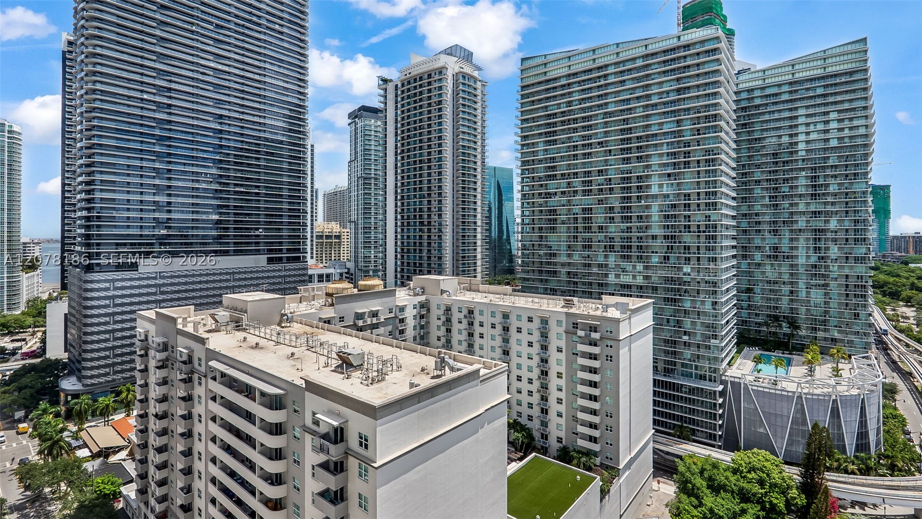 999 SW 1st Ave #2004, Miami FL 33130