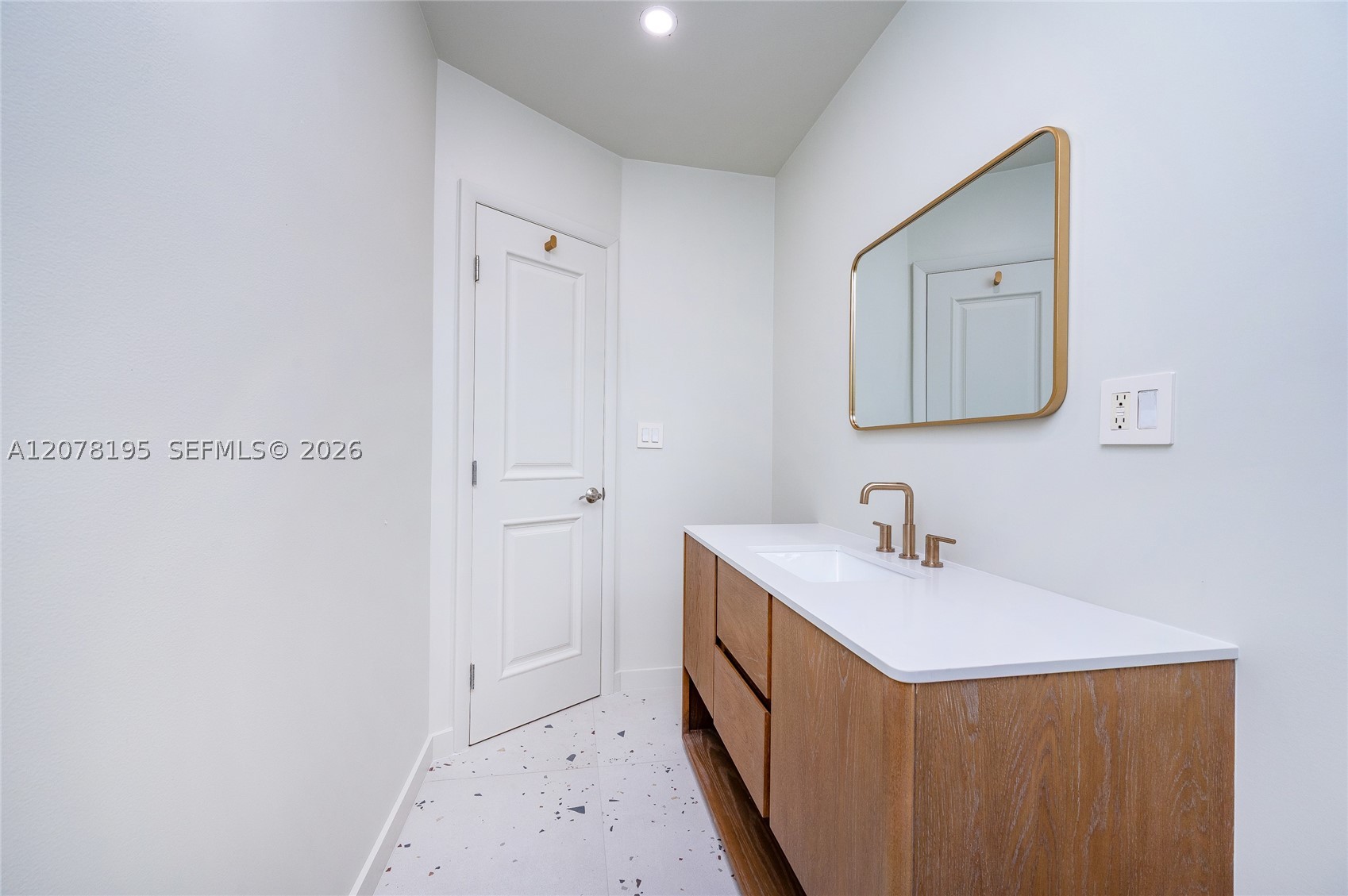 1003 NE 118th St, Biscayne Park FL 33161