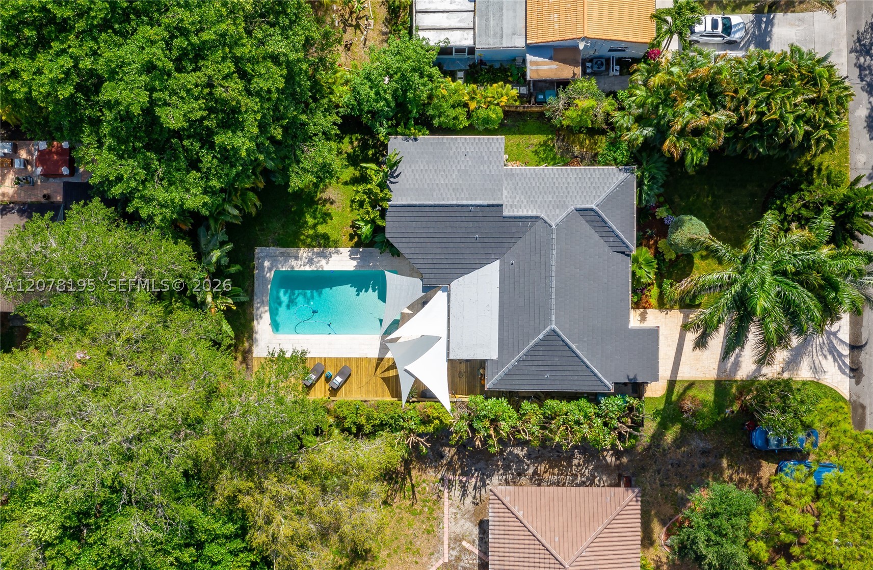1003 NE 118th St, Biscayne Park FL 33161