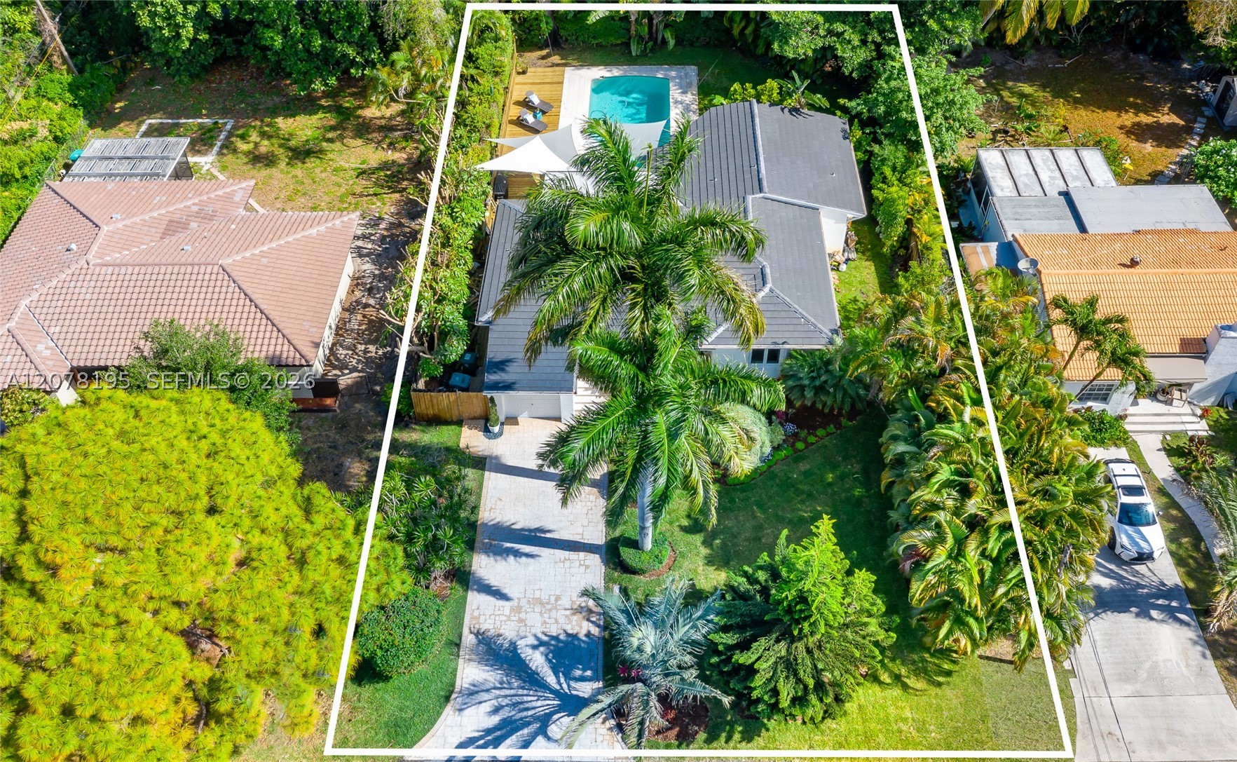 1003 NE 118th St, Biscayne Park FL 33161