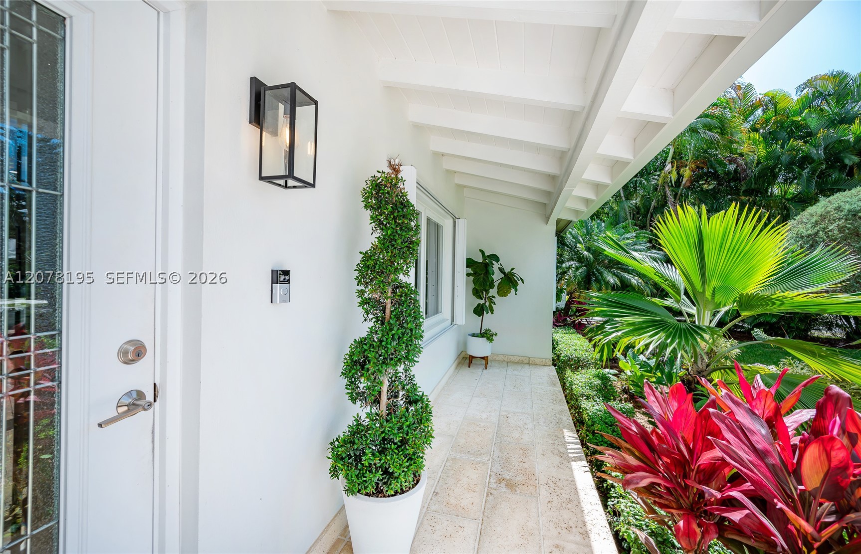 1003 NE 118th St, Biscayne Park FL 33161