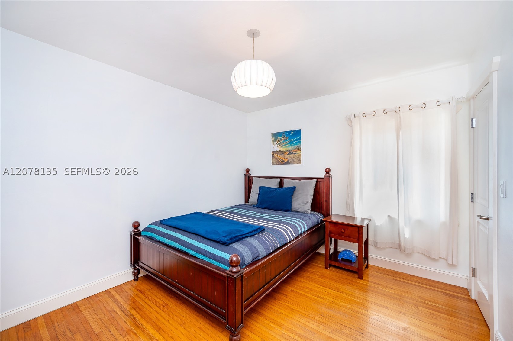 1003 NE 118th St, Biscayne Park FL 33161