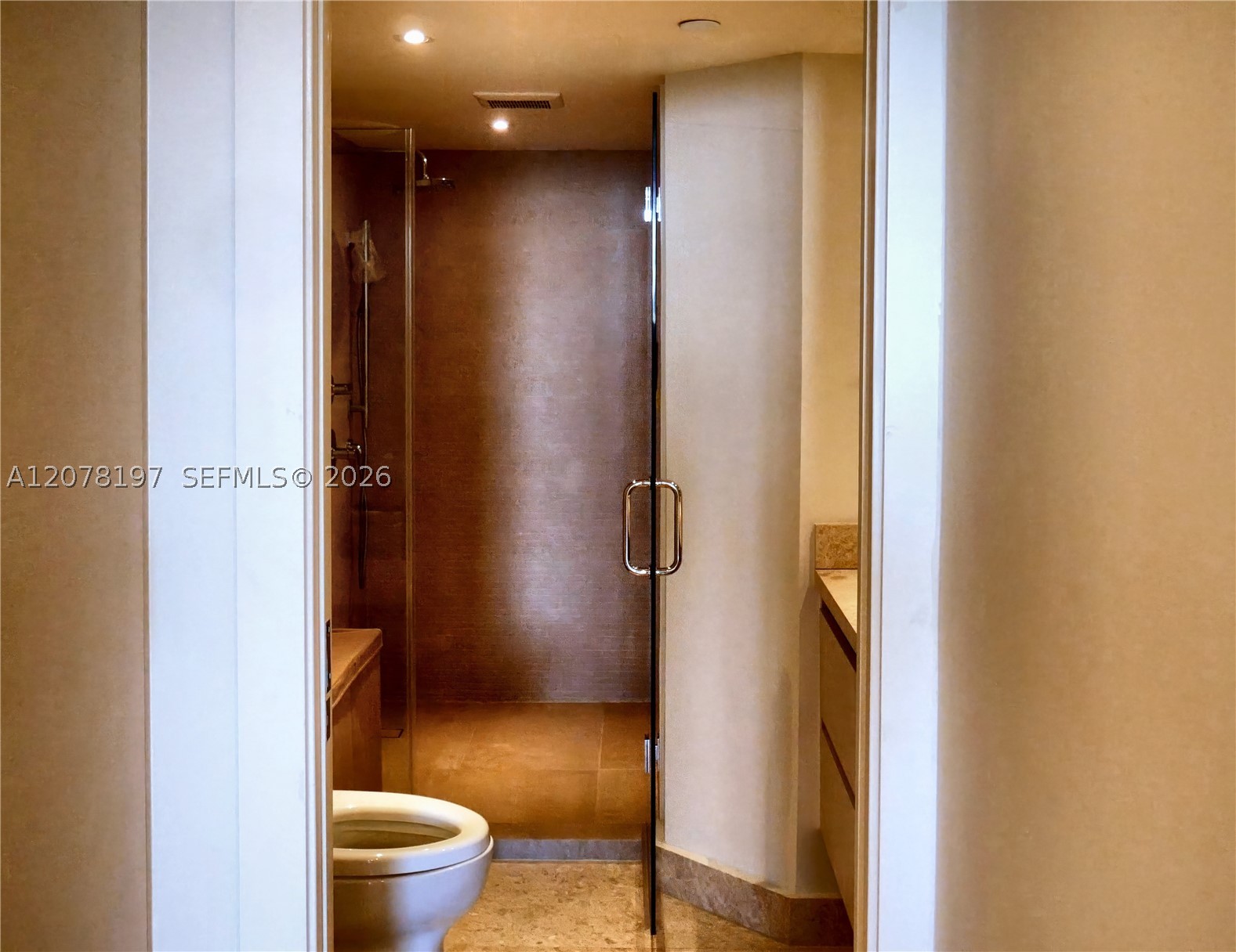201 Crandon Blvd #605, Key Biscayne FL 33149