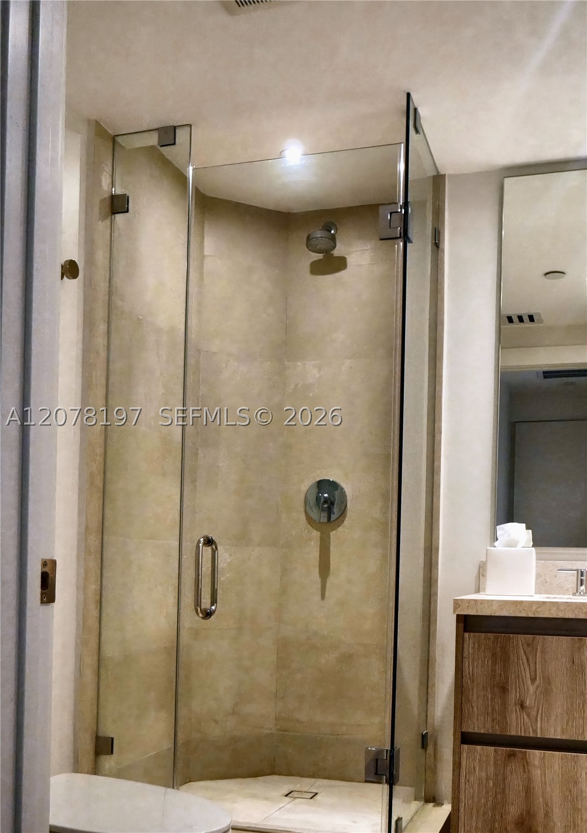 201 Crandon Blvd #605, Key Biscayne FL 33149