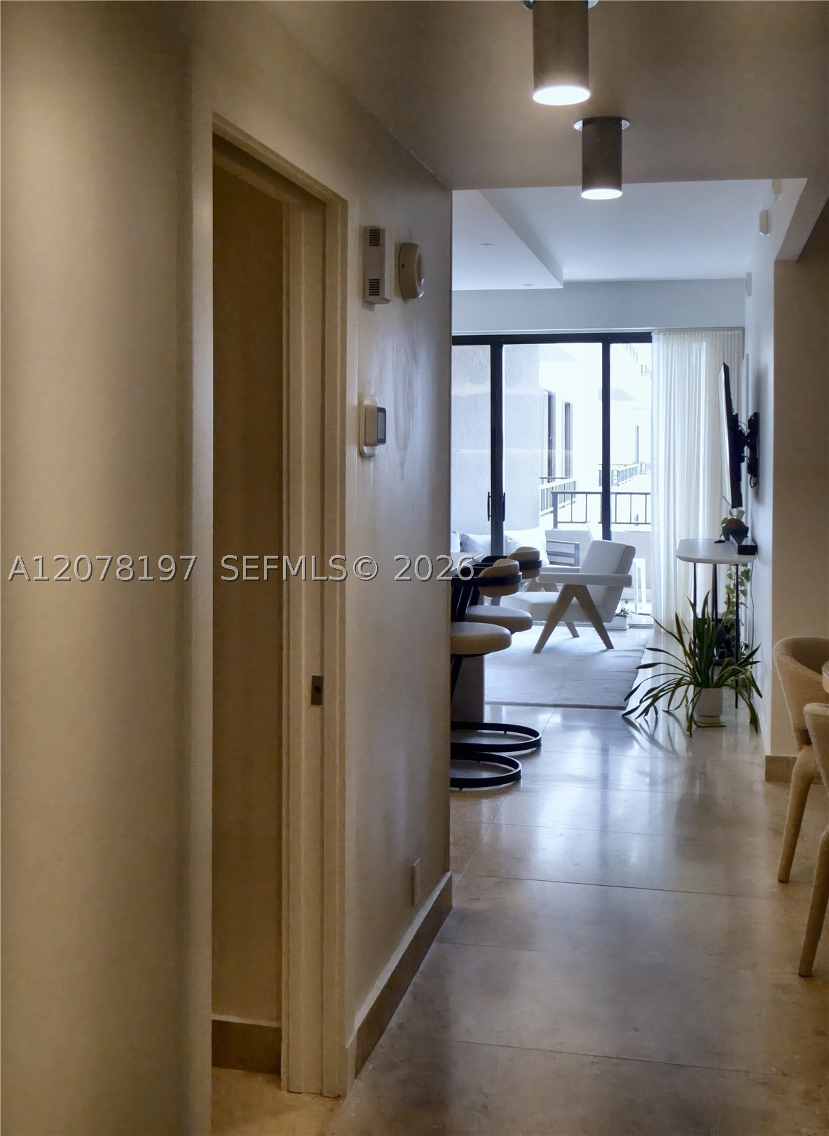 201 Crandon Blvd #605, Key Biscayne FL 33149