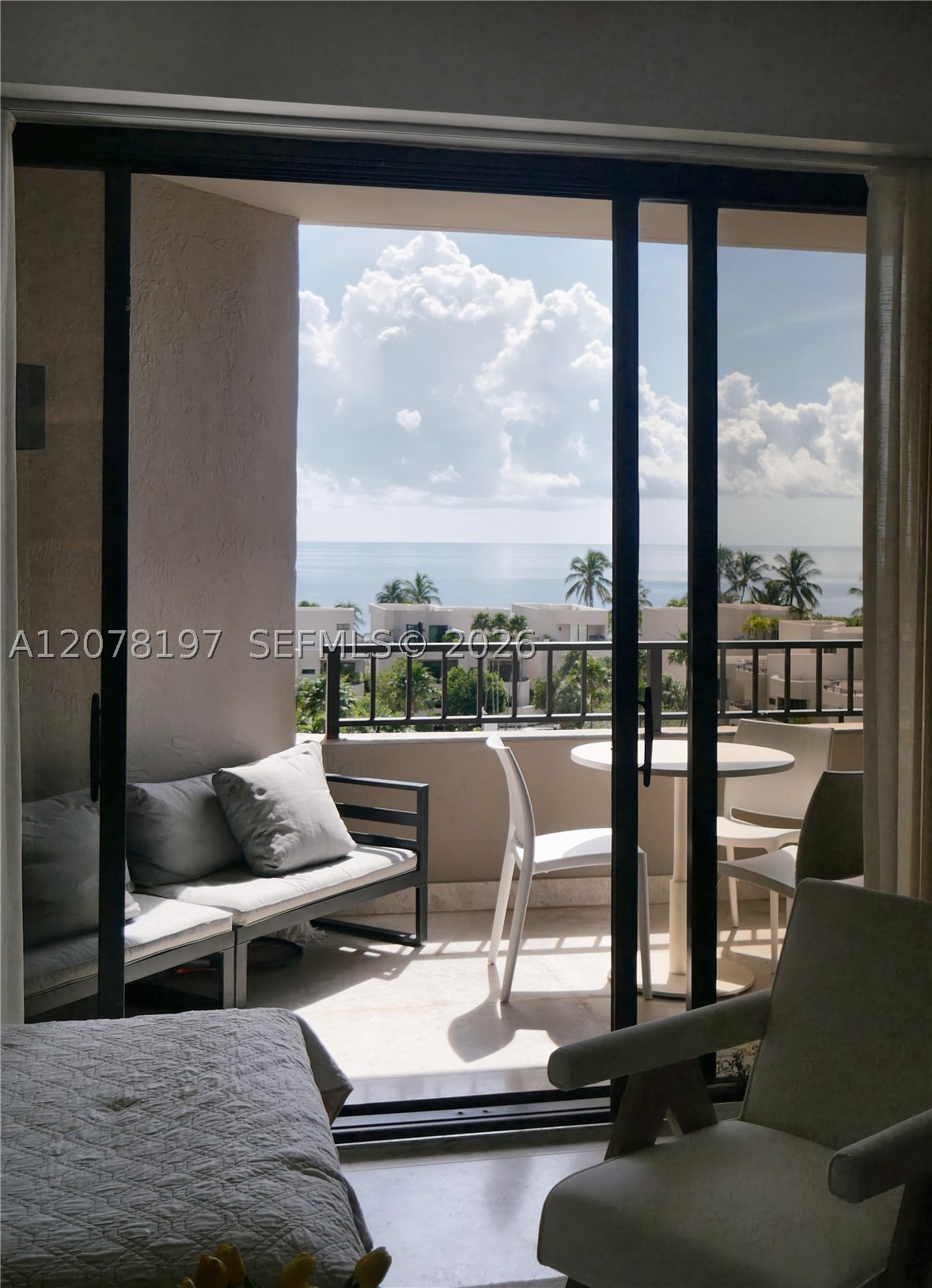 201 Crandon Blvd #605, Key Biscayne FL 33149