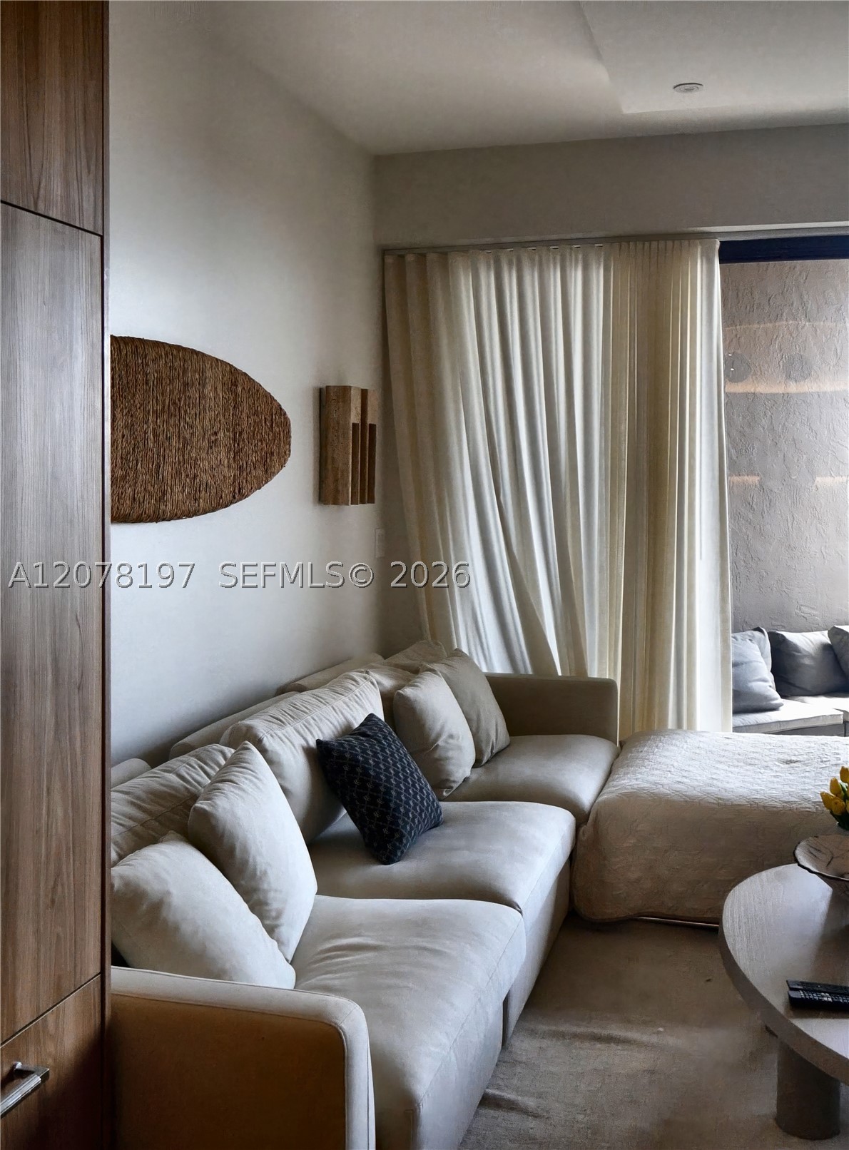 201 Crandon Blvd #605, Key Biscayne FL 33149