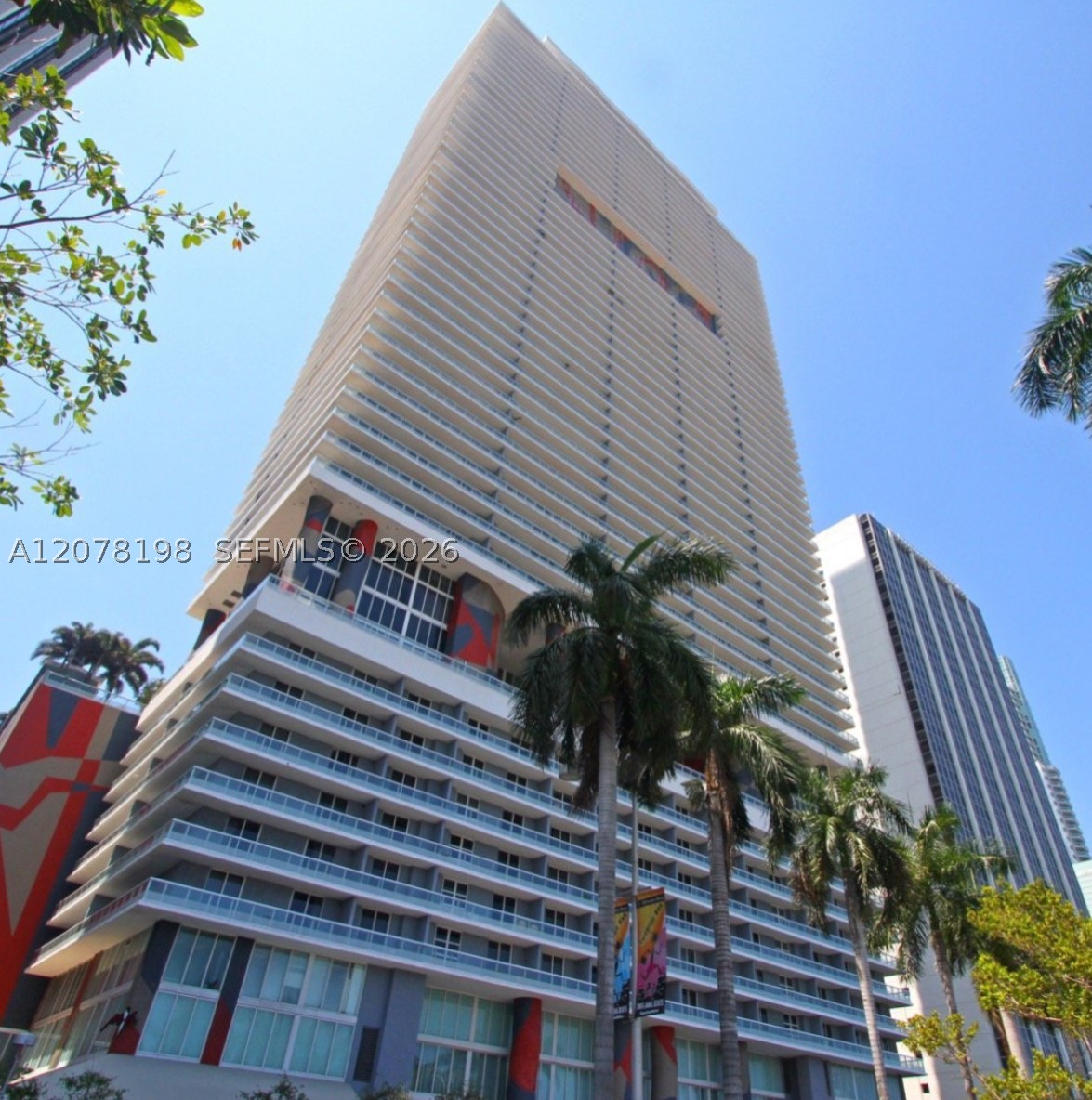 50 Biscayne Blvd #606, Miami FL 33132