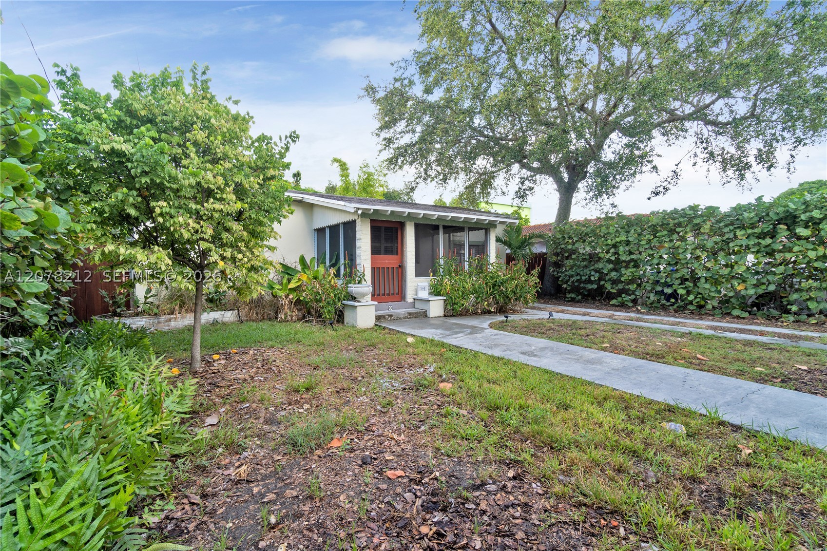 50 NW 26th Ave #2/1, Miami FL 33125