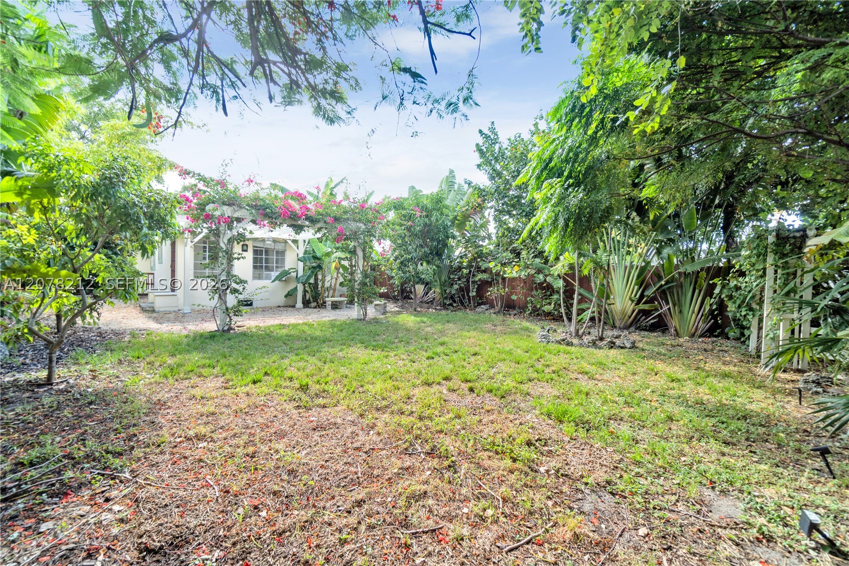50 NW 26th Ave #2/1, Miami FL 33125