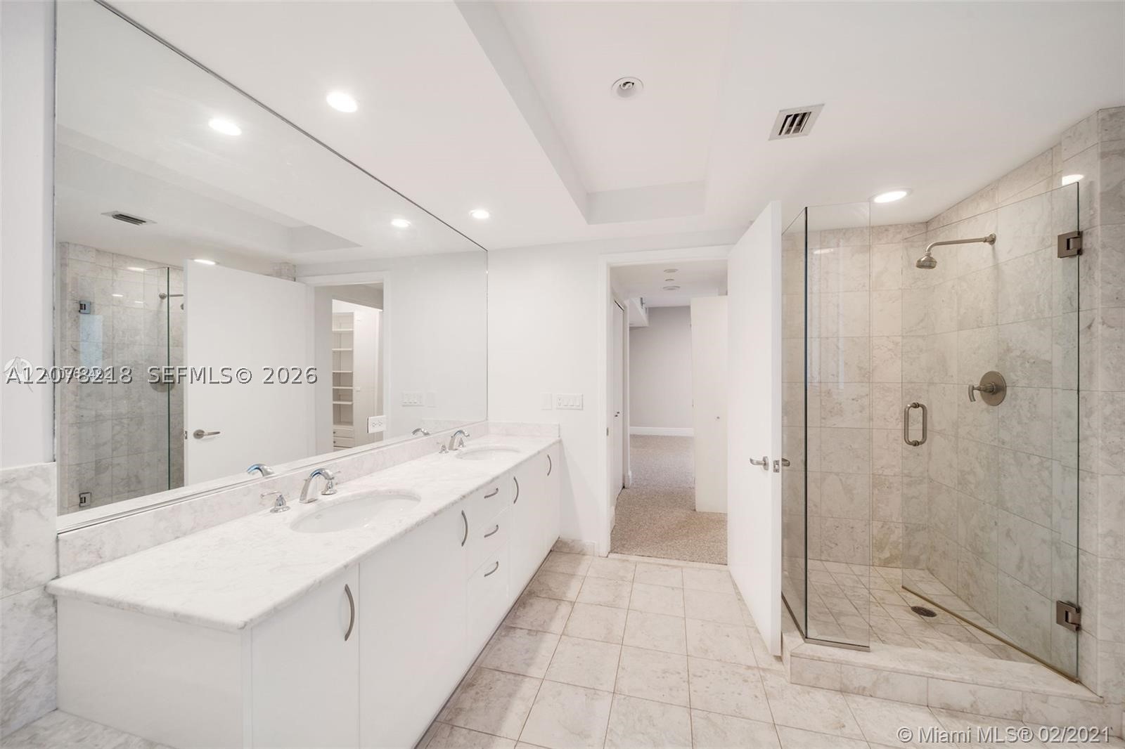 1331 Brickell Bay Dr #208, Miami FL 33131