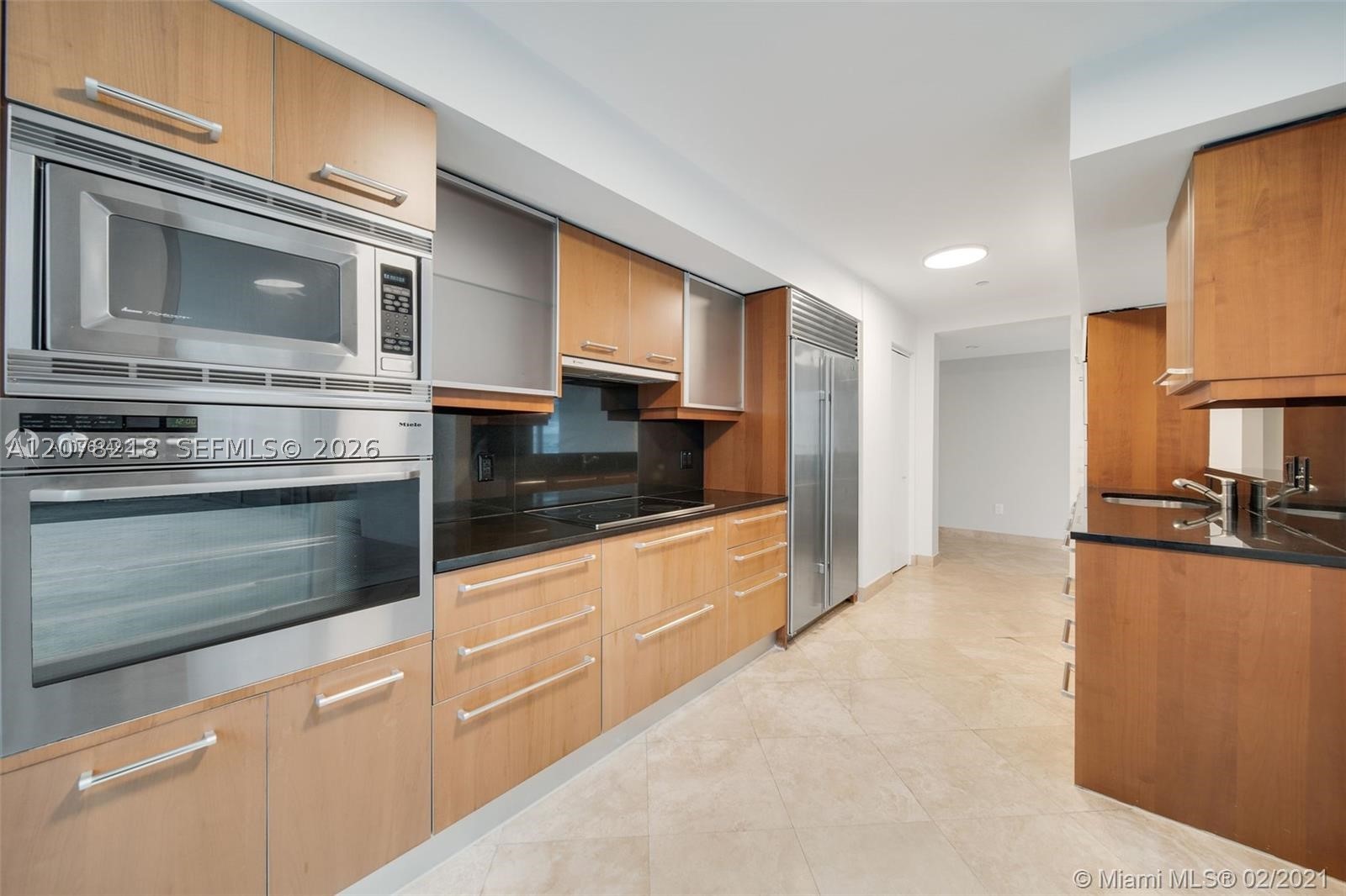 1331 Brickell Bay Dr #208, Miami FL 33131