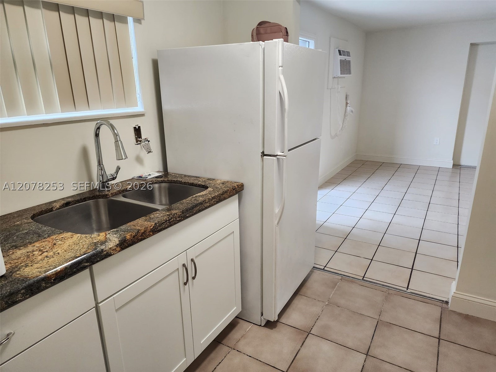 120 NW 18th Ave, Miami FL 33125
