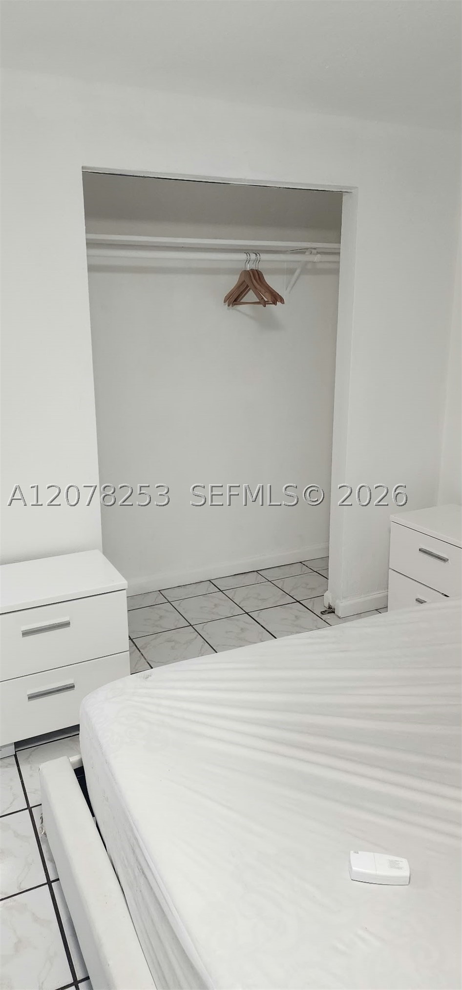 120 NW 18th Ave, Miami FL 33125