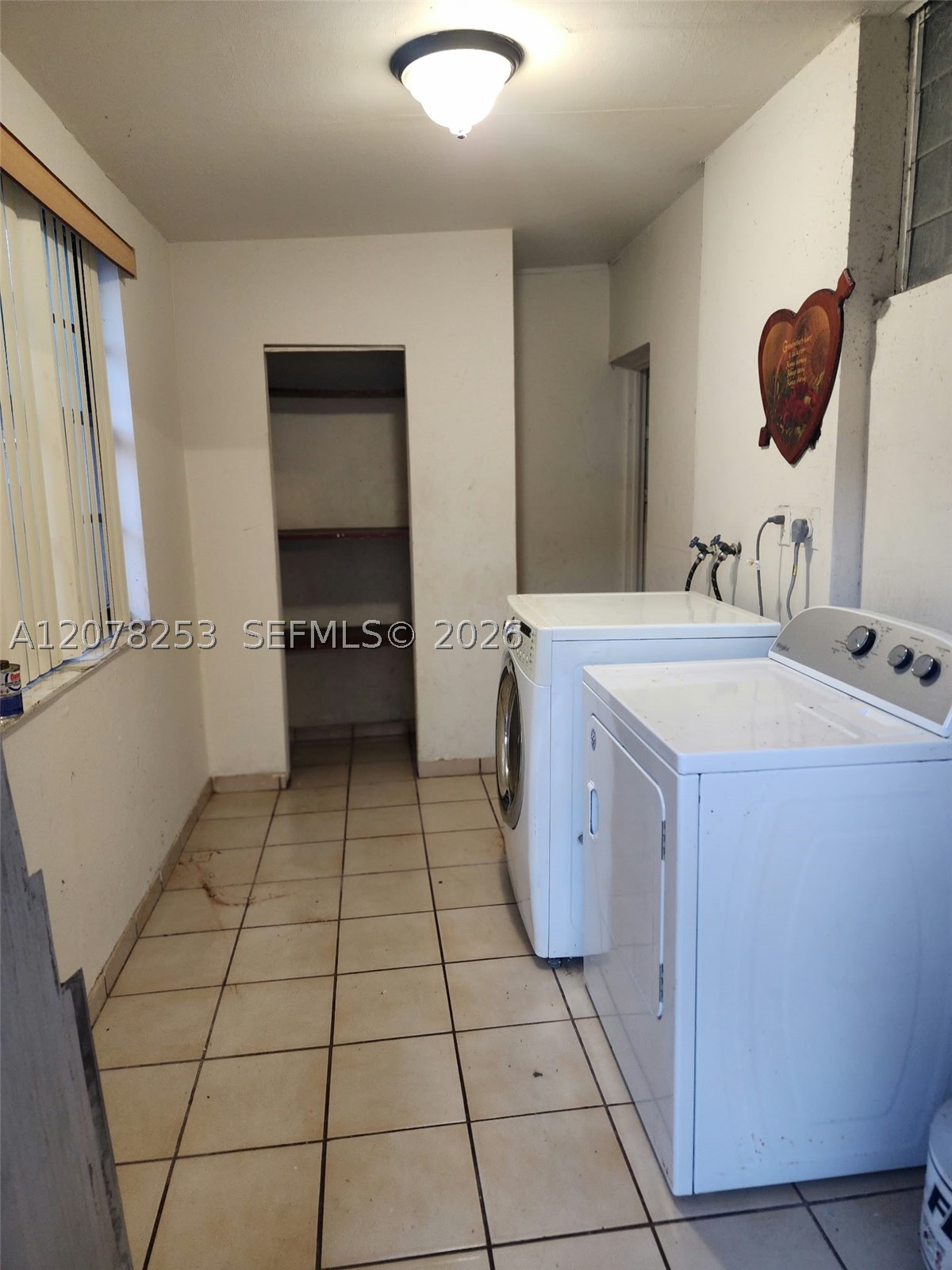 120 NW 18th Ave, Miami FL 33125