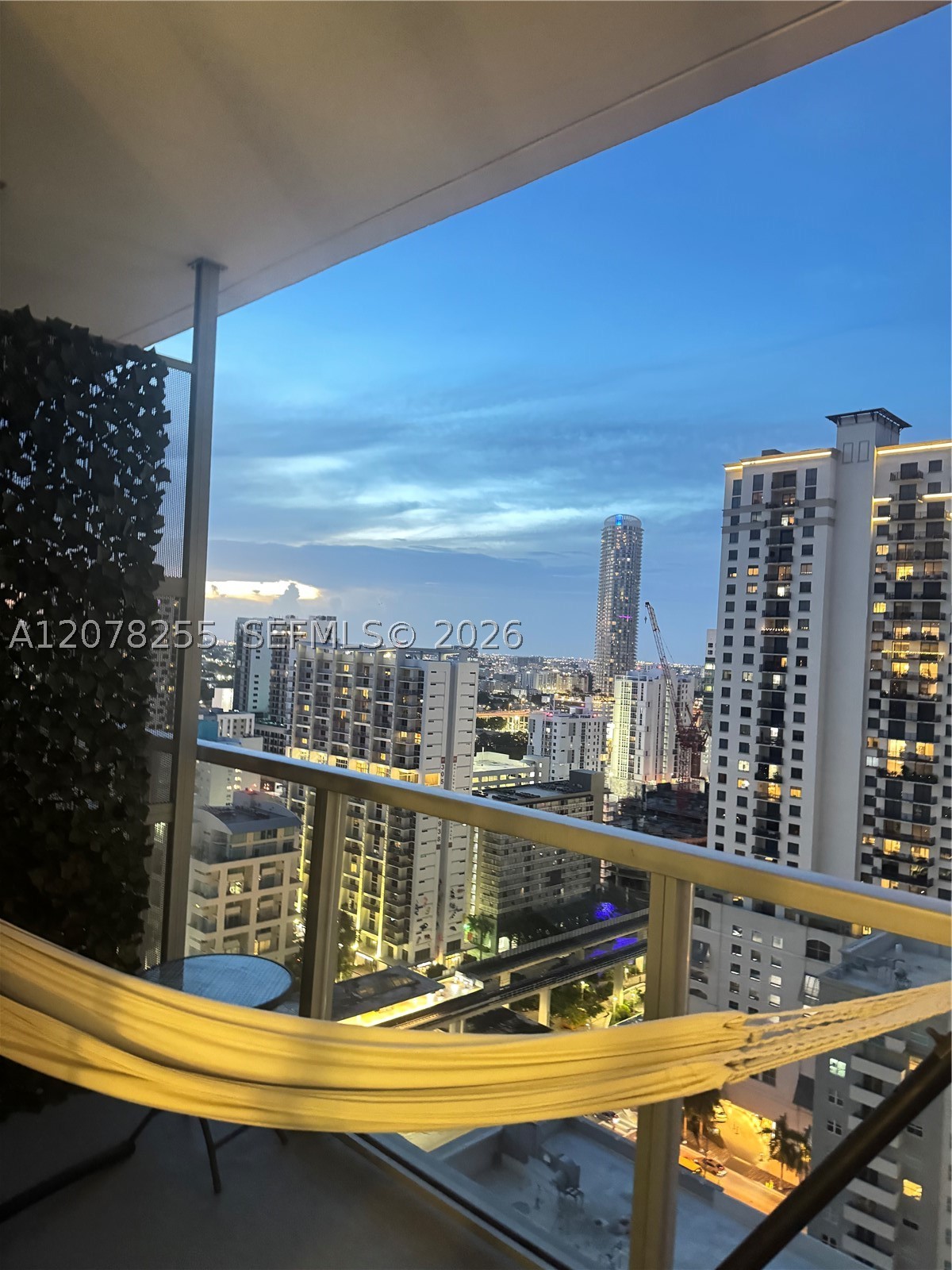 1111 SW 1st Ave #2721-N, Miami FL 33130