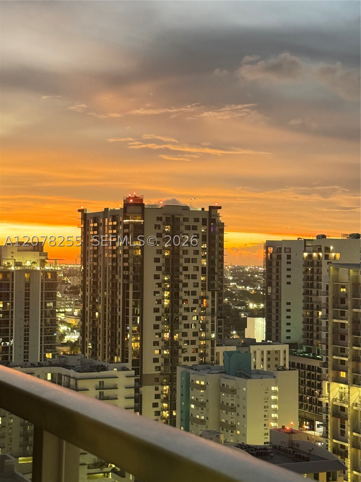 1111 SW 1st Ave #2721-N, Miami FL 33130