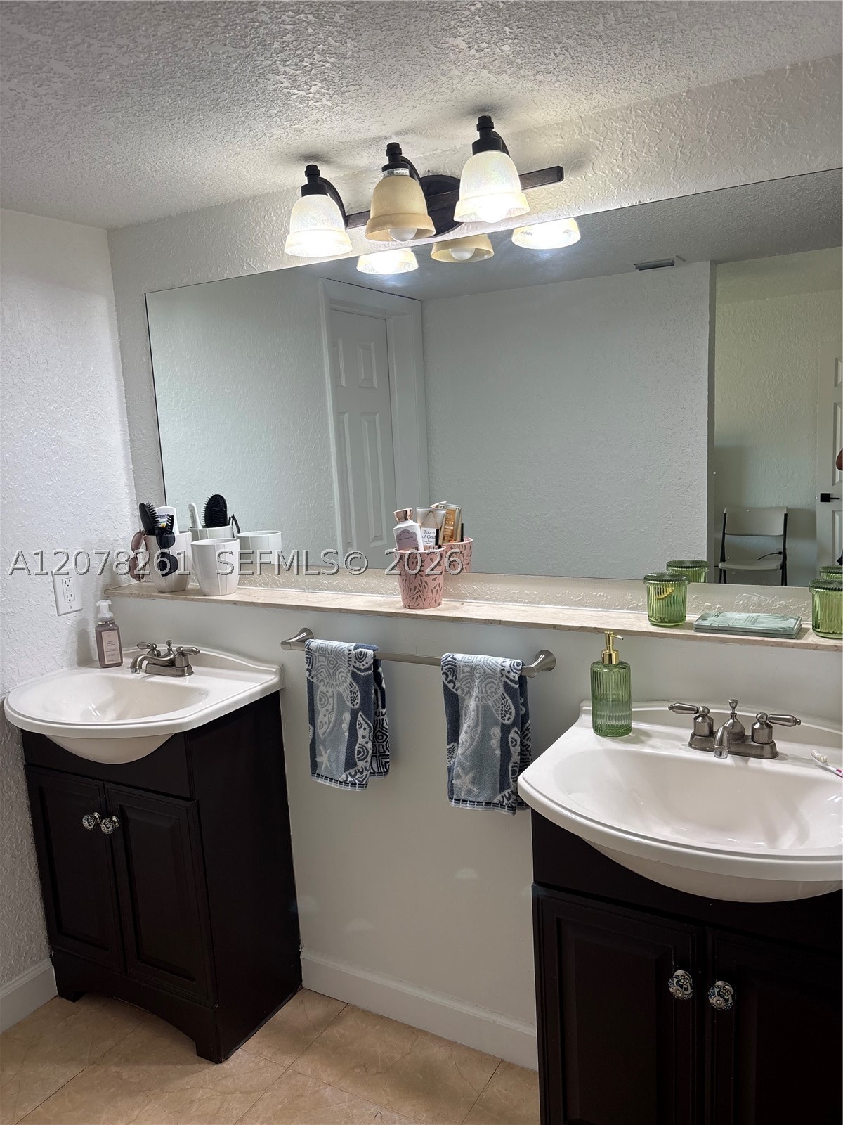 6305 Gage Pl #309A, Miami Lakes FL 33014