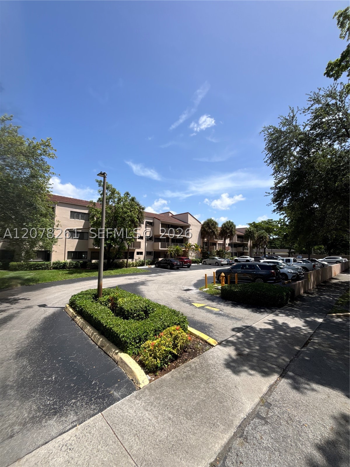 6305 Gage Pl #309A, Miami Lakes FL 33014