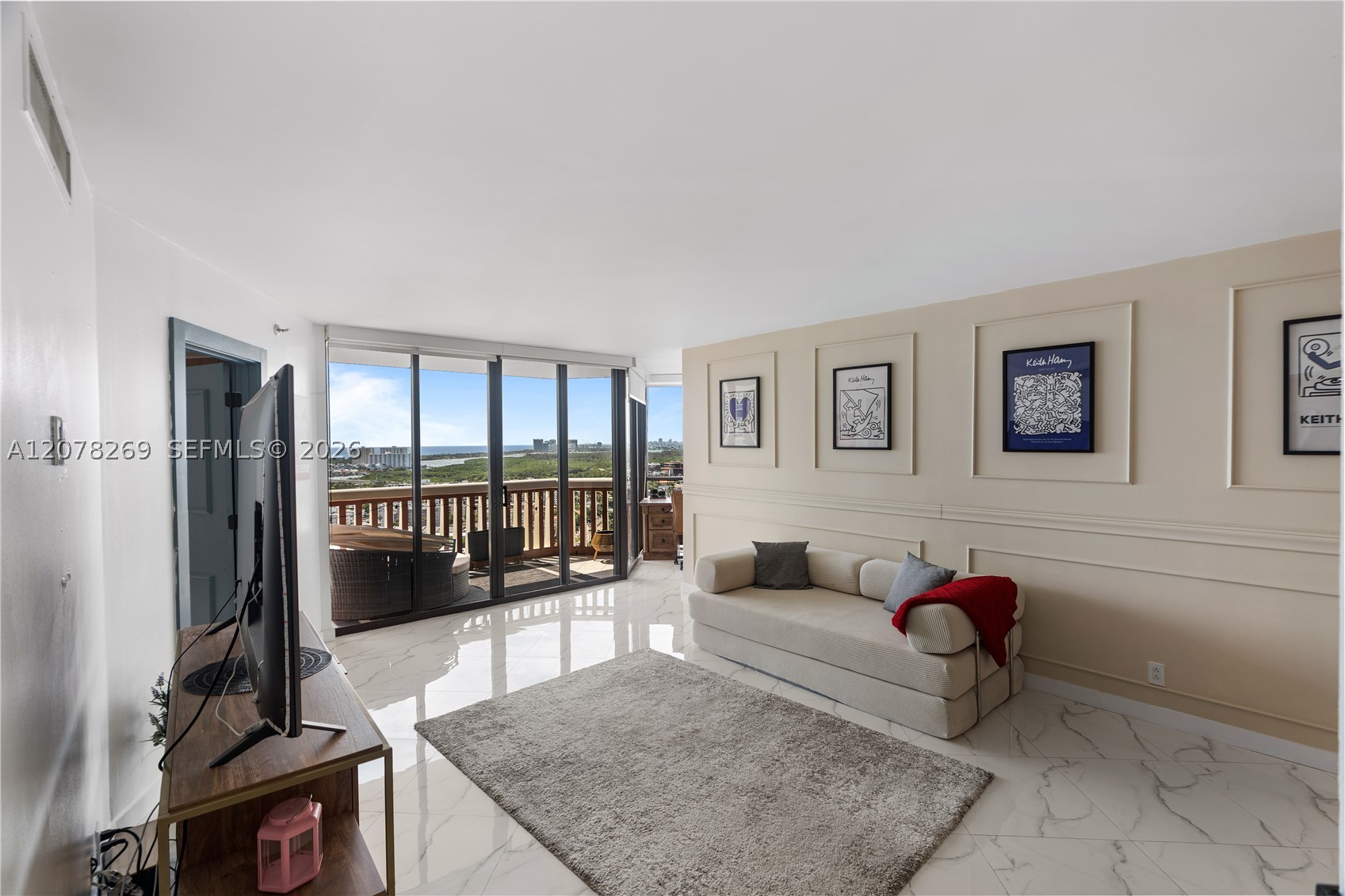 1000 W Island Blvd #2803, Aventura FL 33160