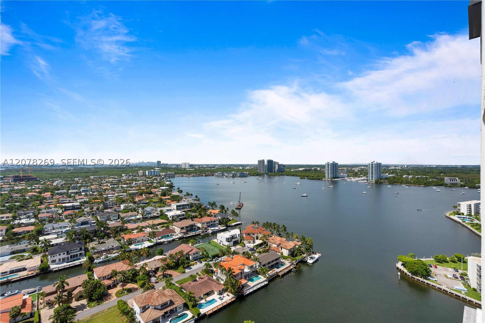1000 W Island Blvd #2803, Aventura FL 33160
