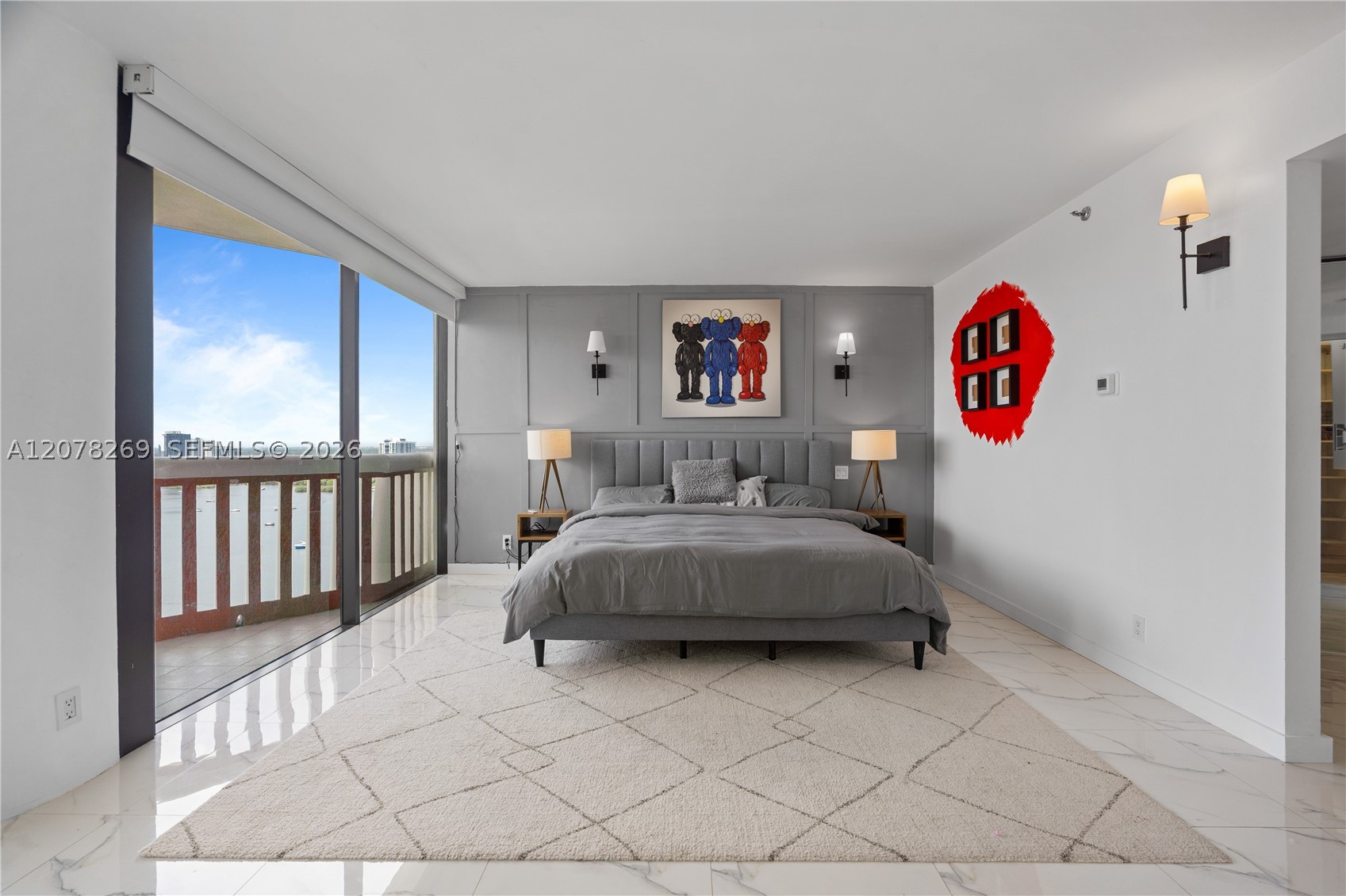 1000 W Island Blvd #2803, Aventura FL 33160