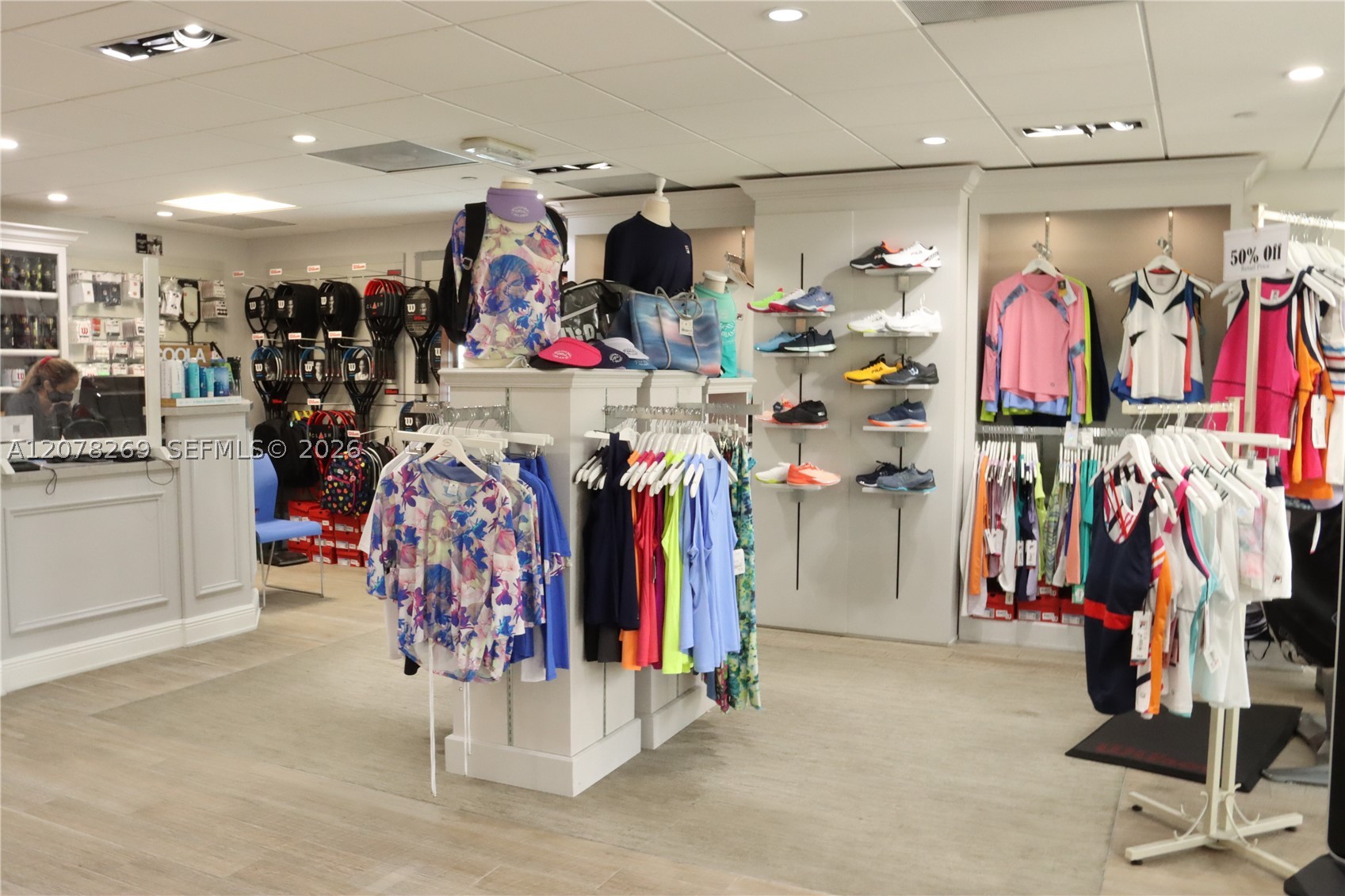 1000 W Island Blvd #2803, Aventura FL 33160