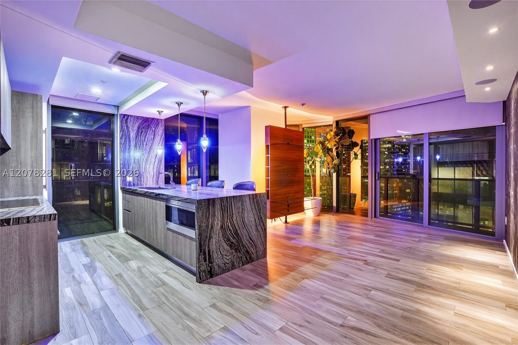 801 S Miami Ave #2805, Miami FL 33130