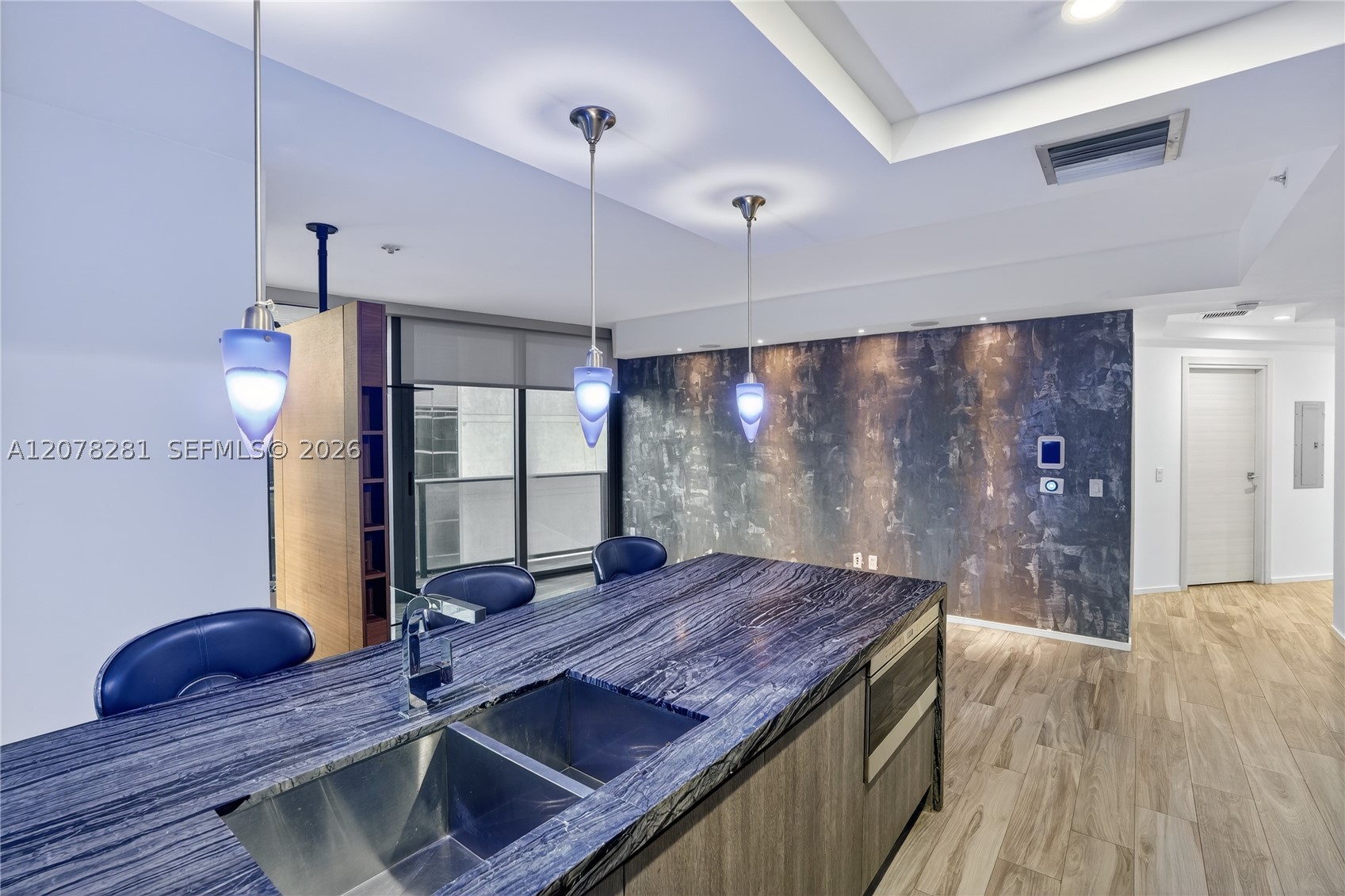 801 S Miami Ave #2805, Miami FL 33130