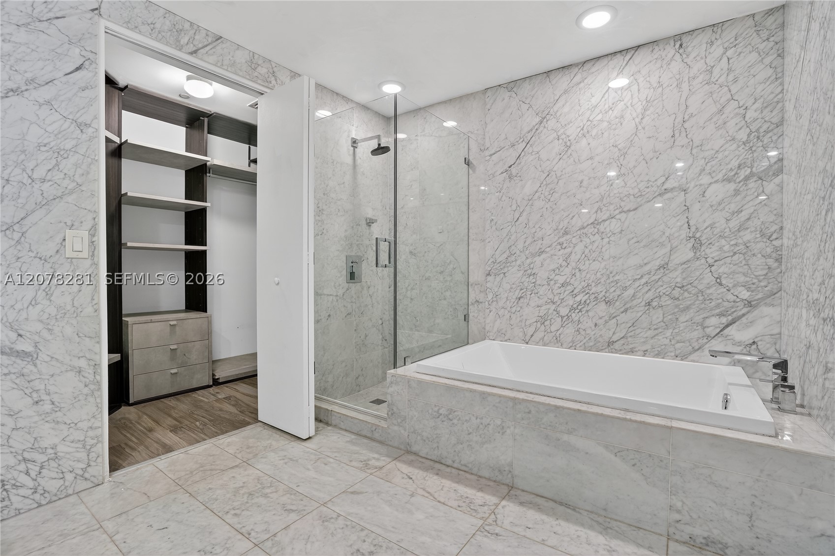 801 S Miami Ave #2805, Miami FL 33130