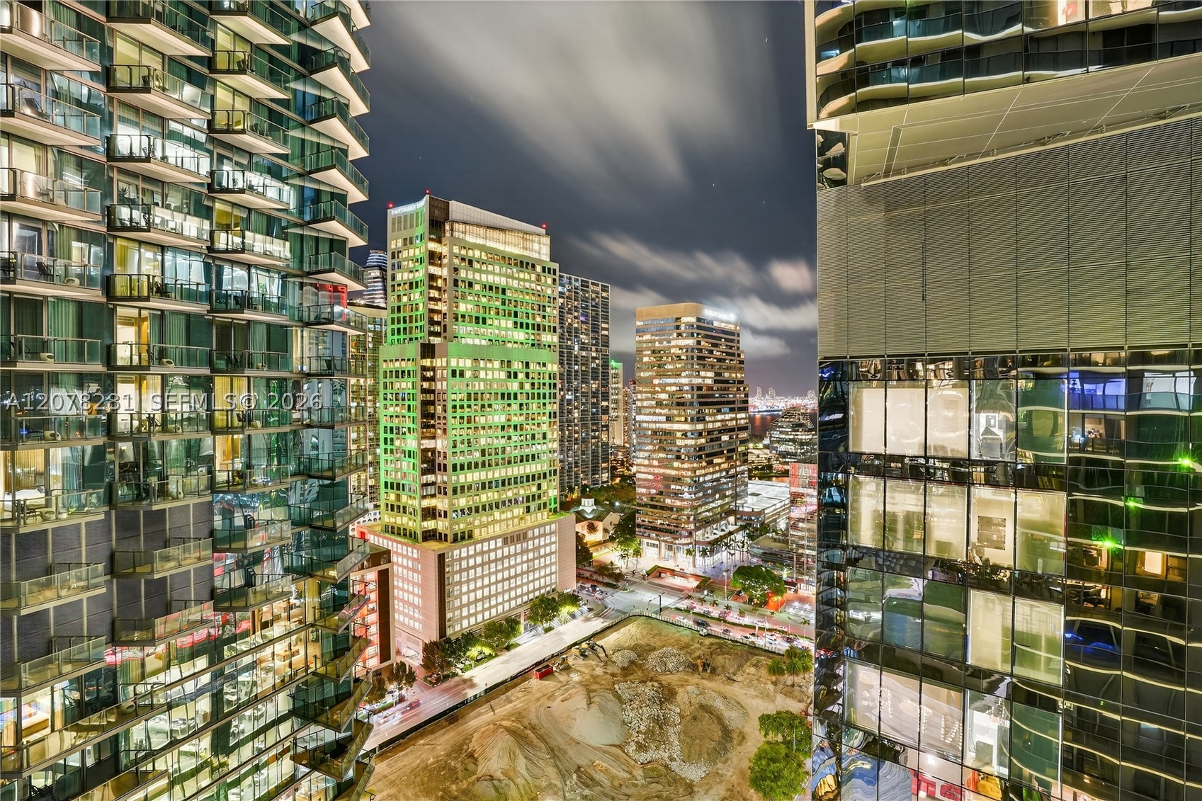 801 S Miami Ave #2805, Miami FL 33130