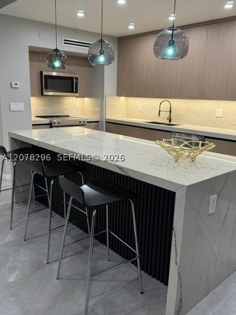 19500 Turnberry Way #25F, Aventura FL 33180