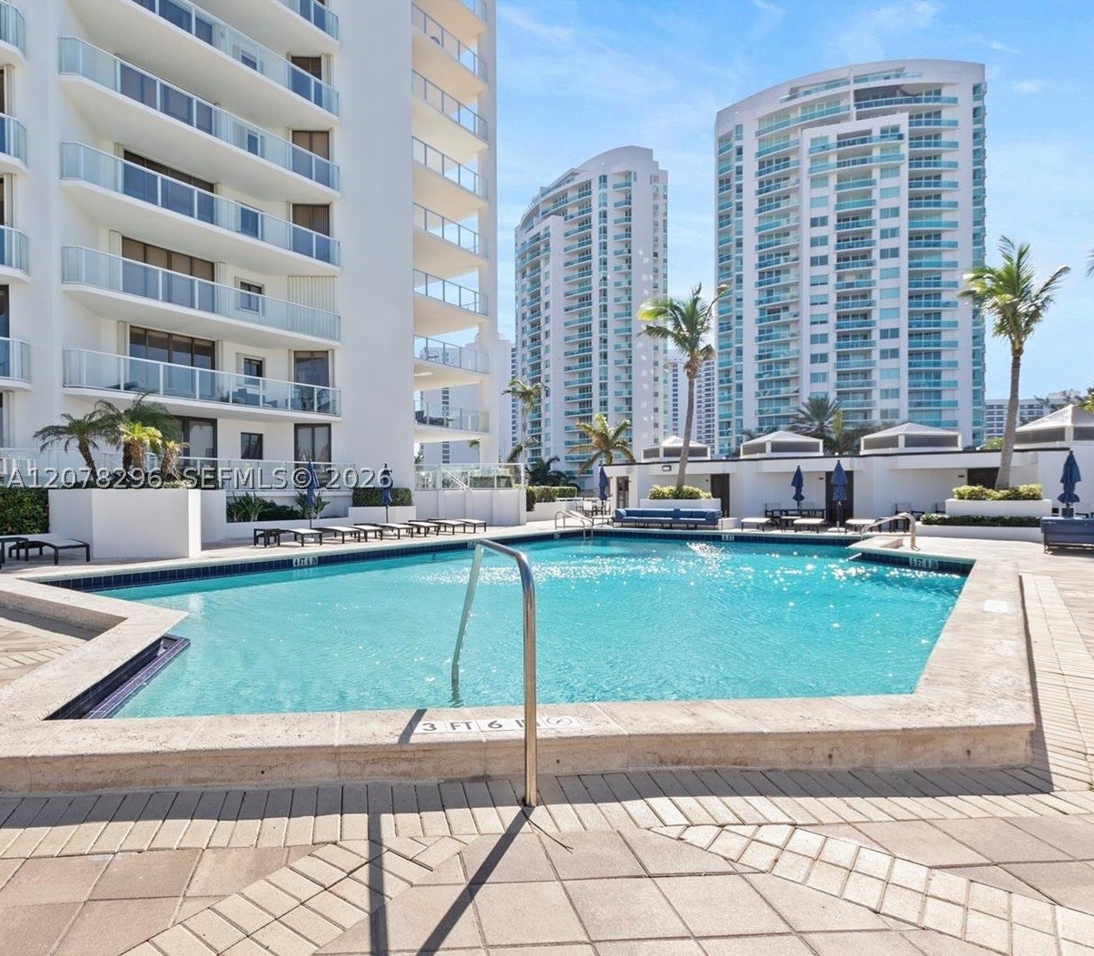 19500 Turnberry Way #25F, Aventura FL 33180