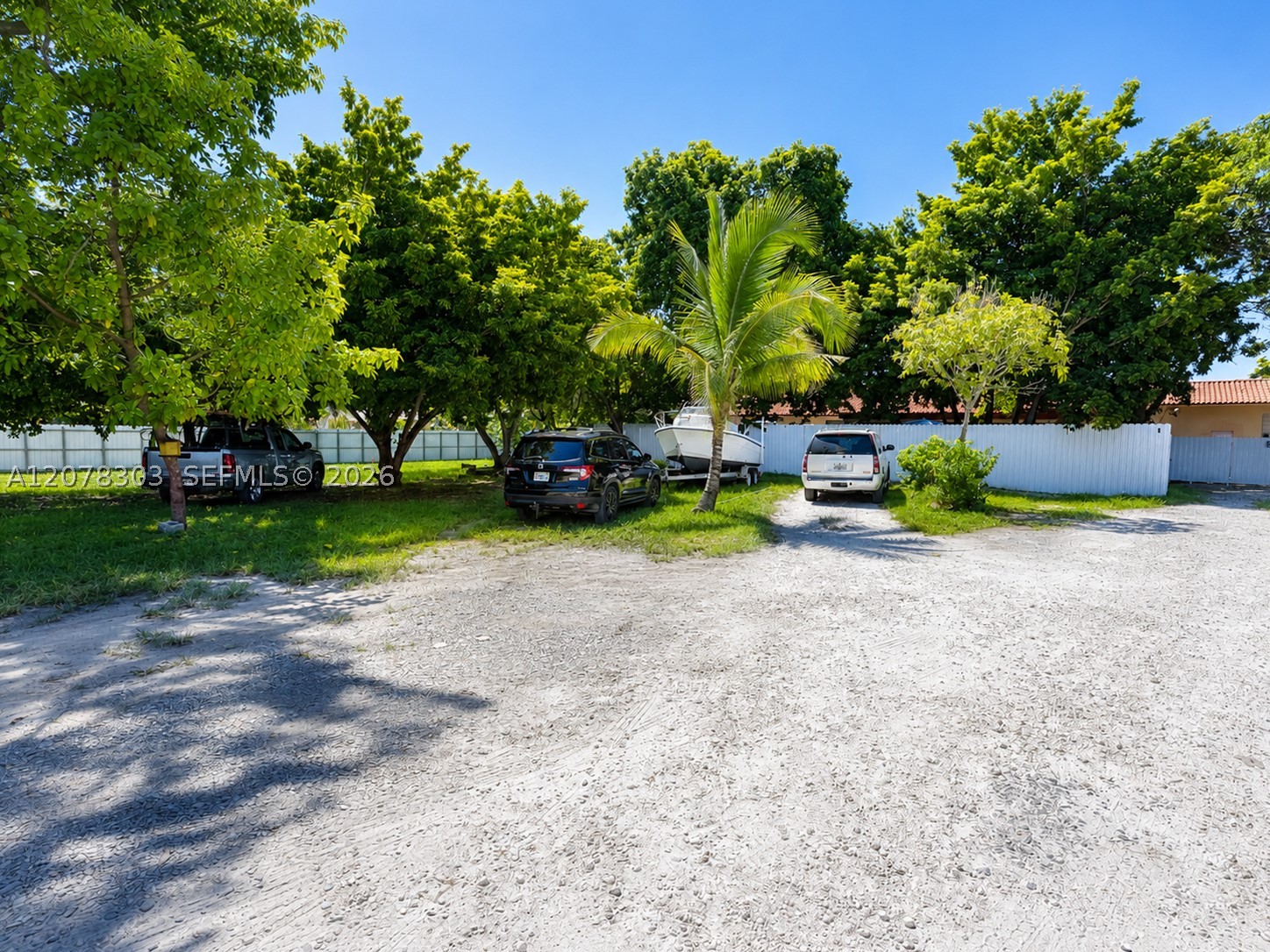 6450 SW 102nd Ave, Miami FL 33173