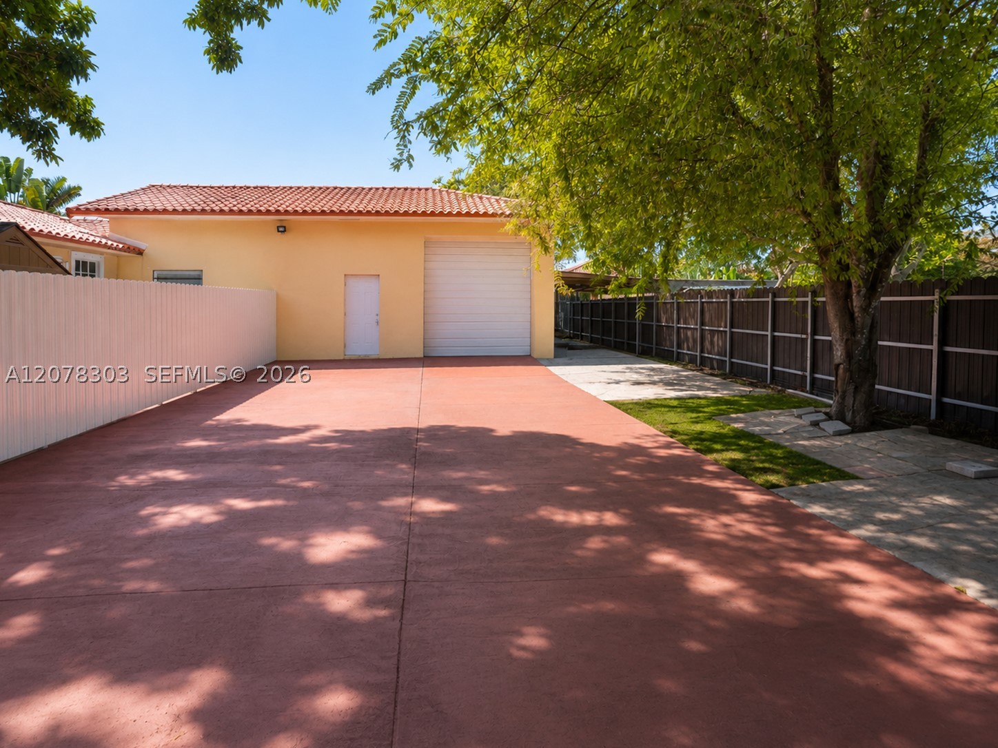 6450 SW 102nd Ave, Miami FL 33173