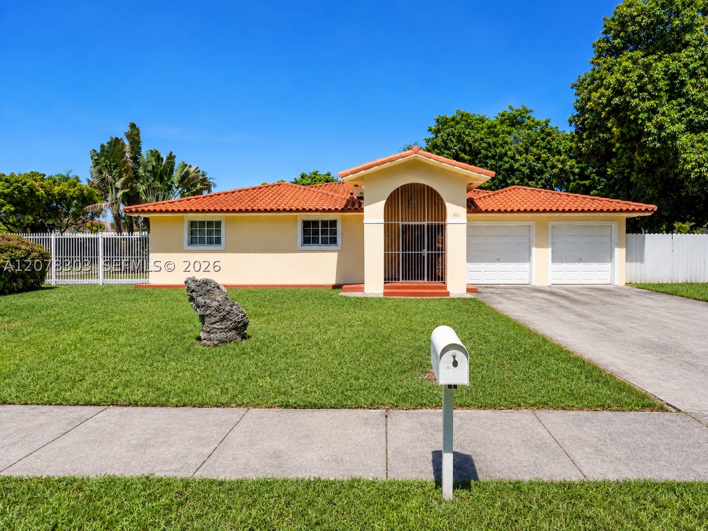 6450 SW 102nd Ave, Miami FL 33173