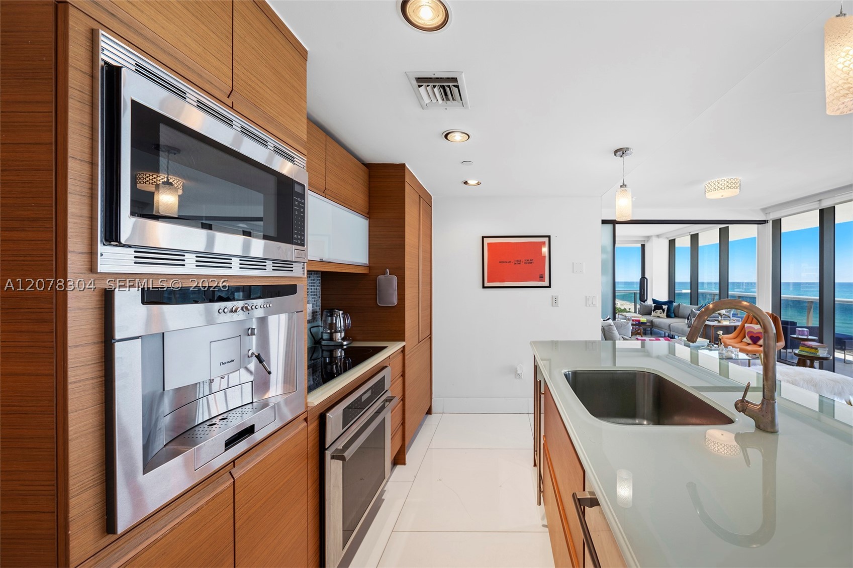 5875 Collins Ave #1001, Miami Beach FL 33140